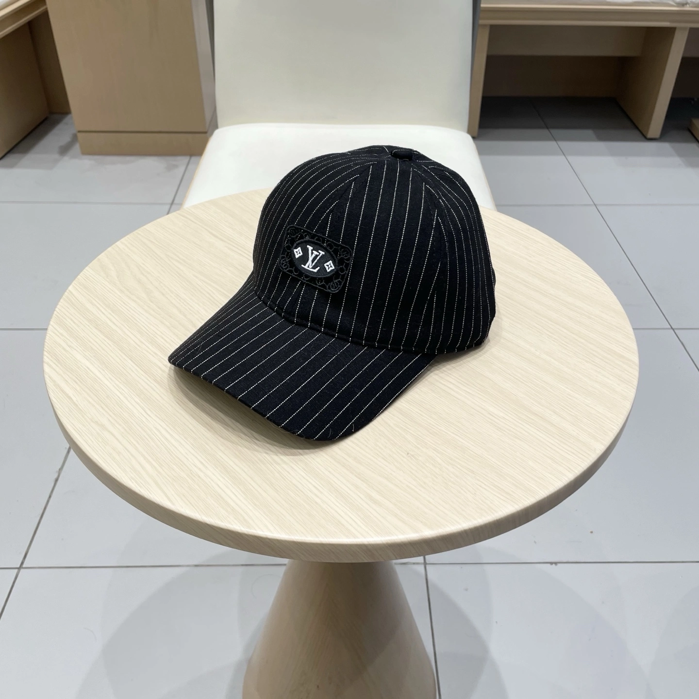 L*ouis V*uitton Hats Top XX250413- Minimalist 17265