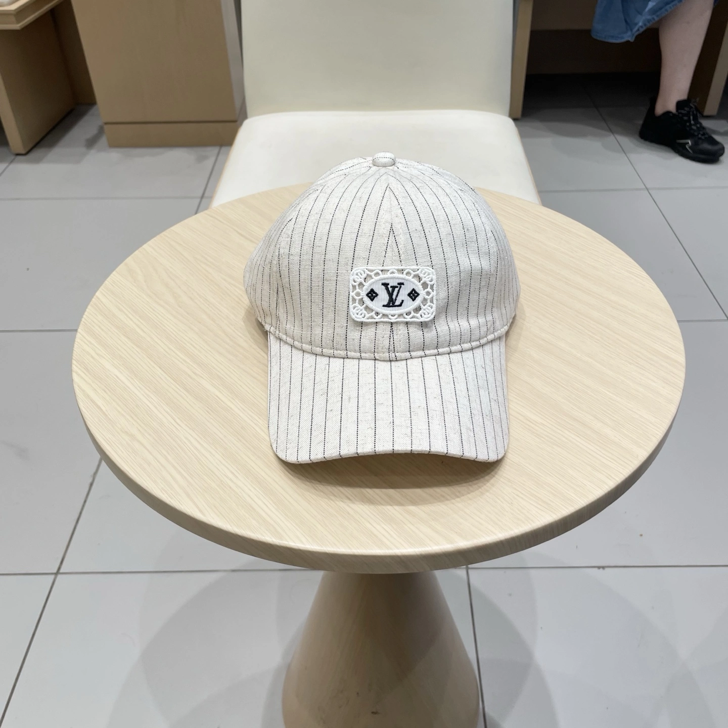L*ouis V*uitton Hats Top XX250413- Minimalist 17265