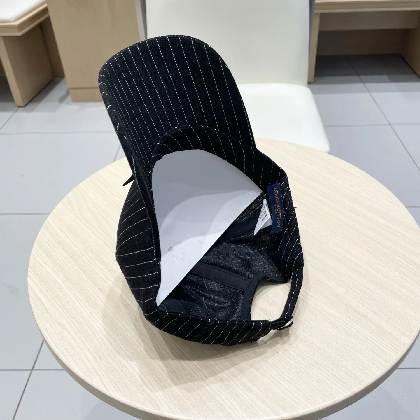 L*ouis V*uitton Hats Top XX250413- Minimalist 17265