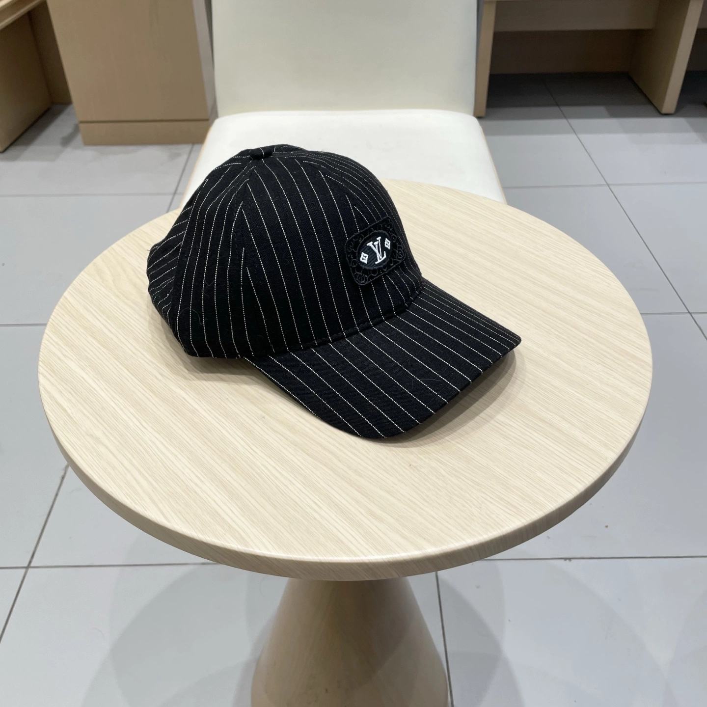 L*ouis V*uitton Hats Top XX250413- Minimalist 17265