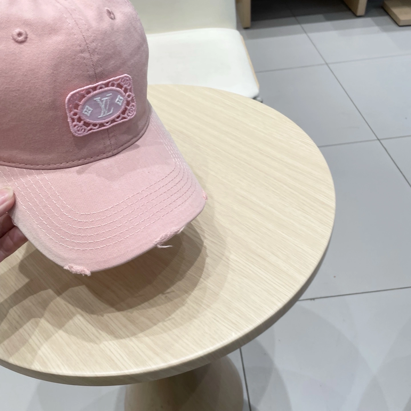 L*ouis V*uitton Hats Top XX250413- Trendy 17263
