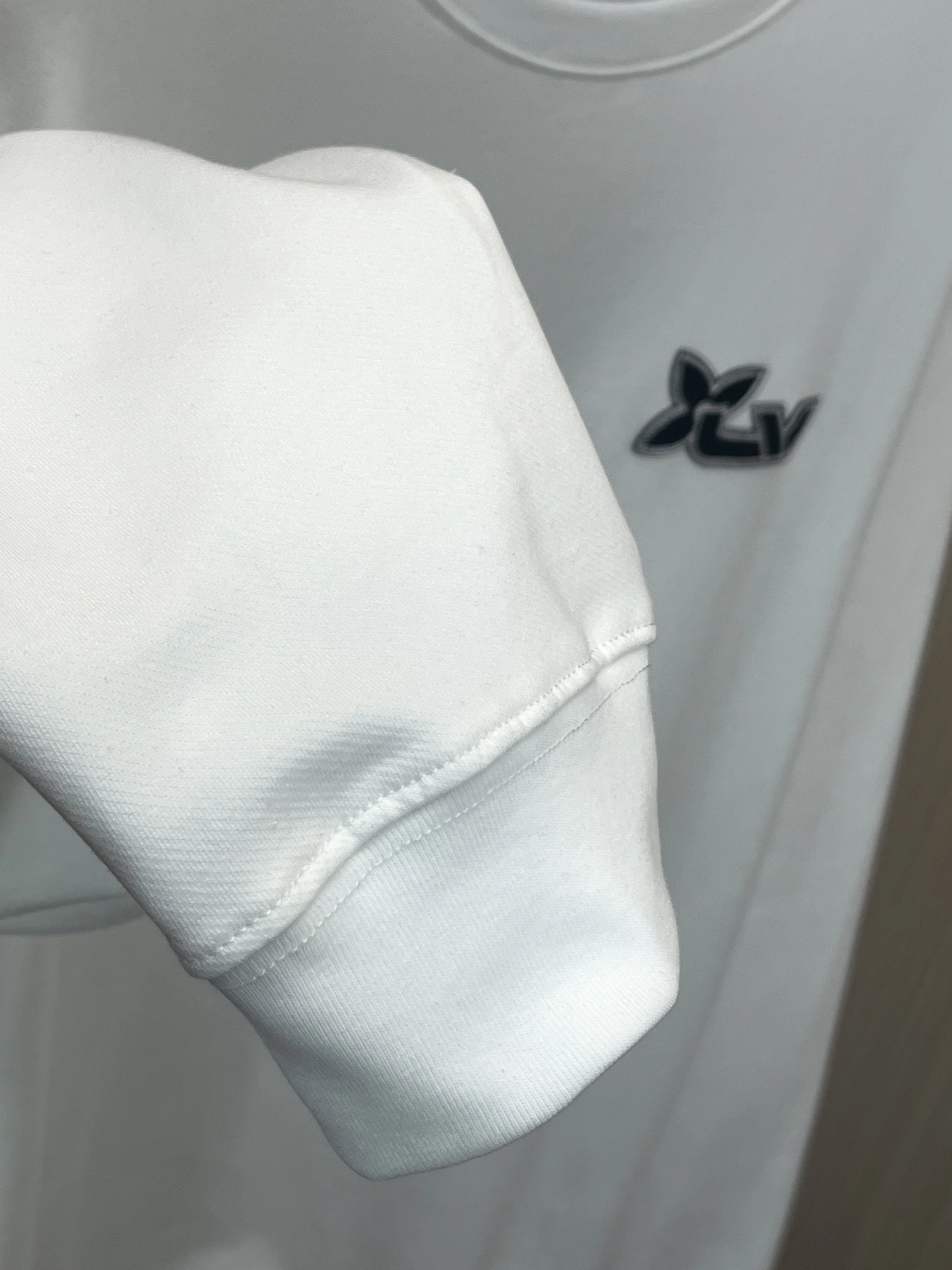 L*ouis V*uitton H*earts Hoodie Top Quality AZ 20231018- FlexibleFit 13013