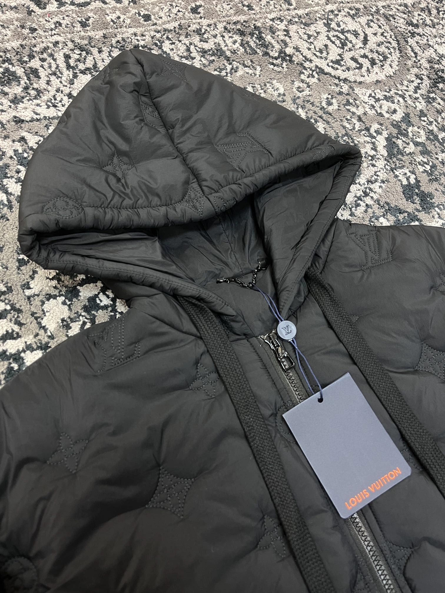 Minimalist L*ouis V*uitton Hoodie Top Quality D17 20231030- 12925