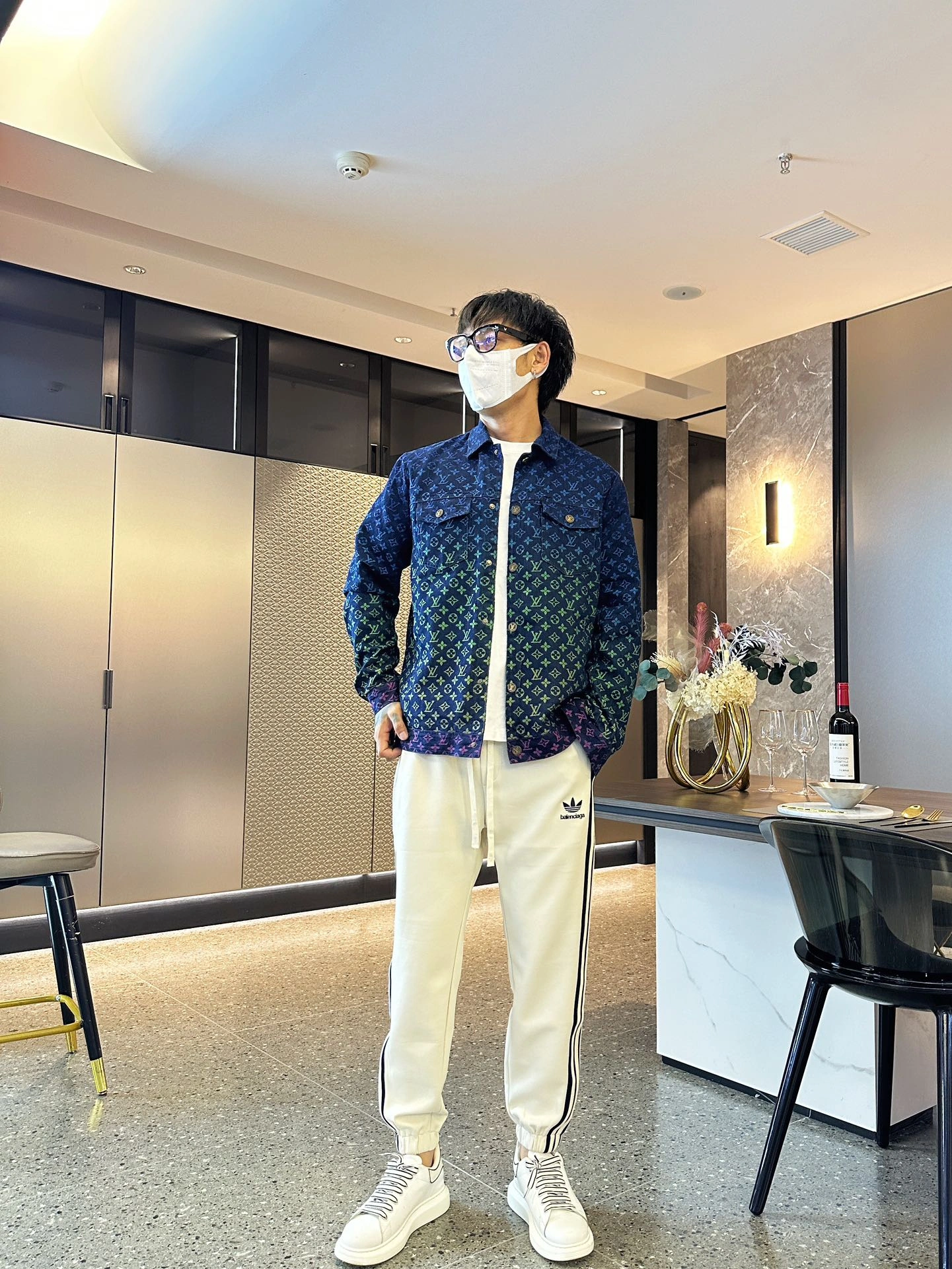 Fashionable L*ouis V*uitton Jacket Top Quality AZ 20231027- 12945