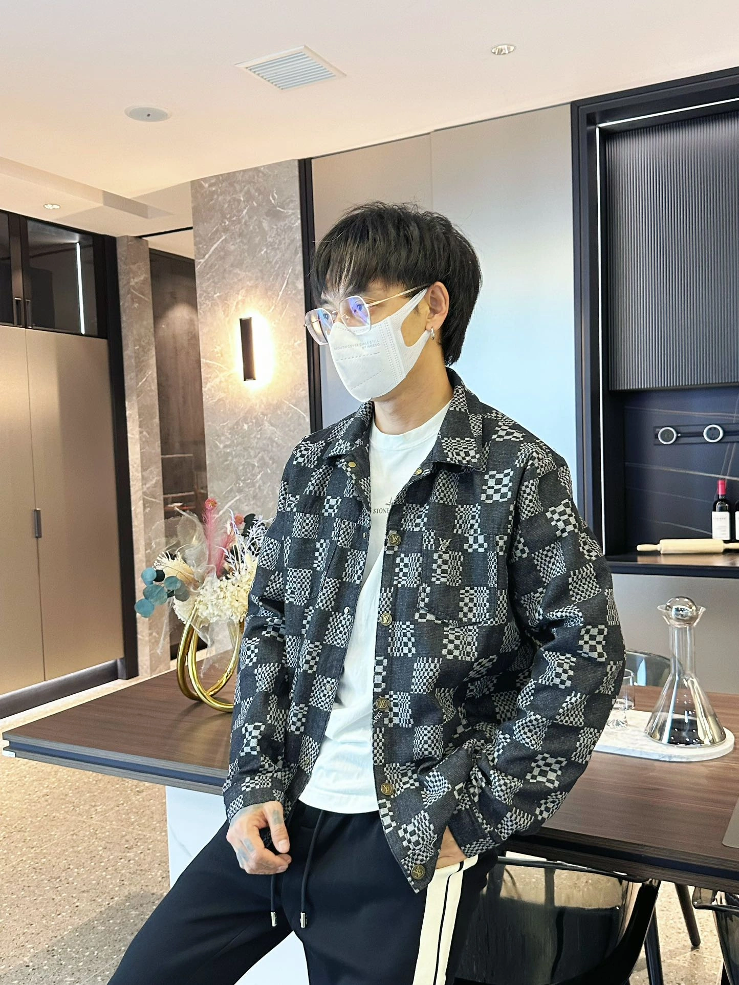 L*ouis V*uitton Jacket Top Quality AZ 20231027- Versatile 12941