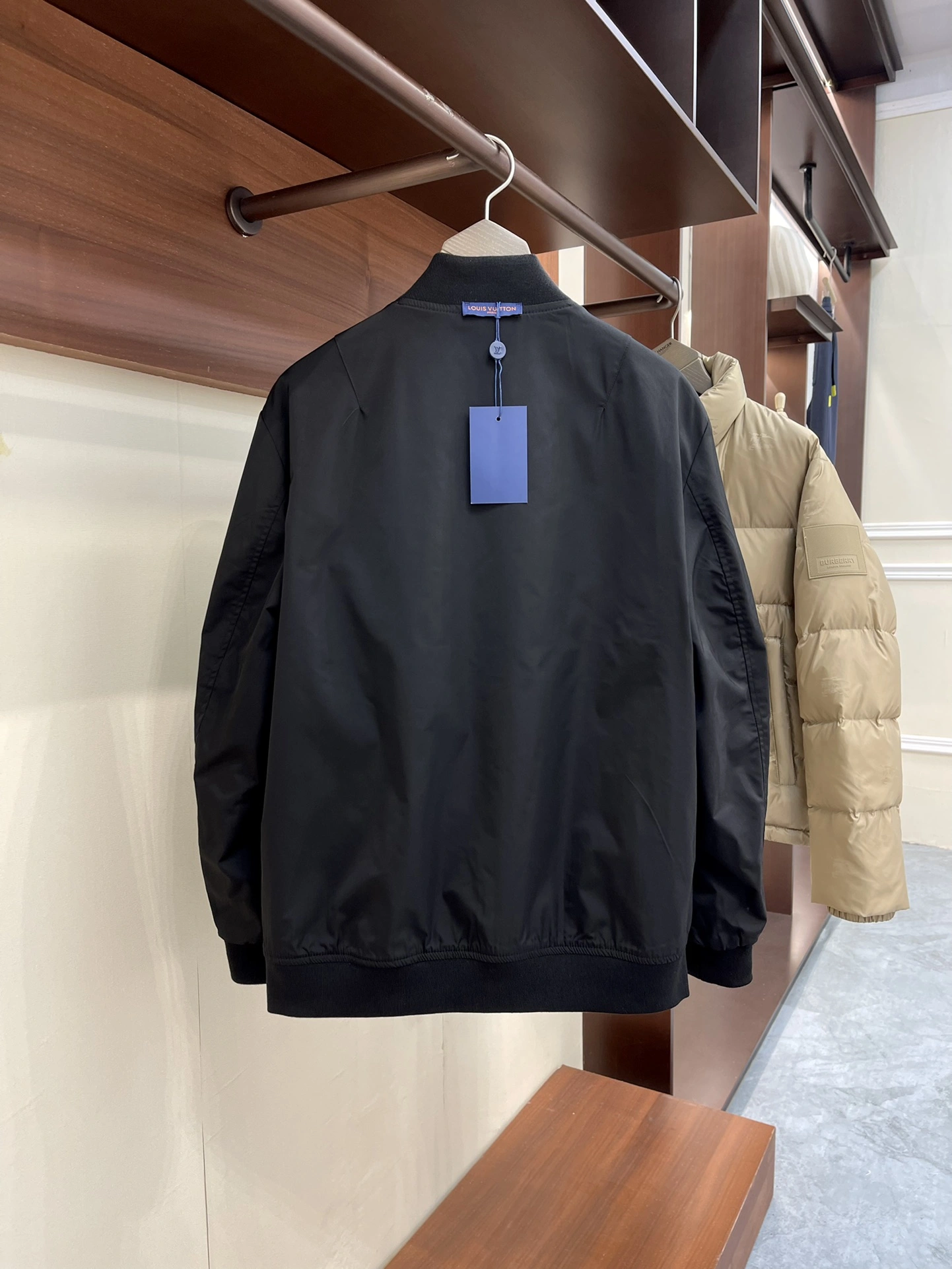 L*ouis V*uitton Jacket Top Quality D17 20231031- Minimalist 12919