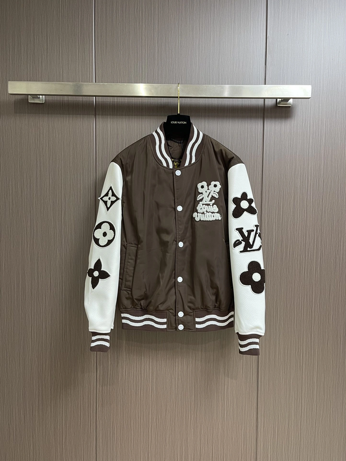 Neat L*ouis V*uitton Jacket Top Quality D17 20240826- 12547
