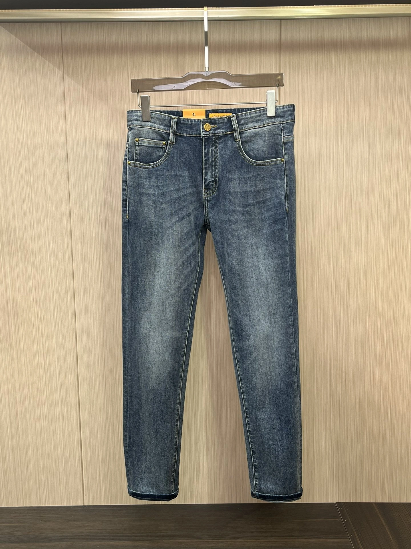 L*ouis V*uitton Pants Top Quality AZ 20231024- Lightweight 12979
