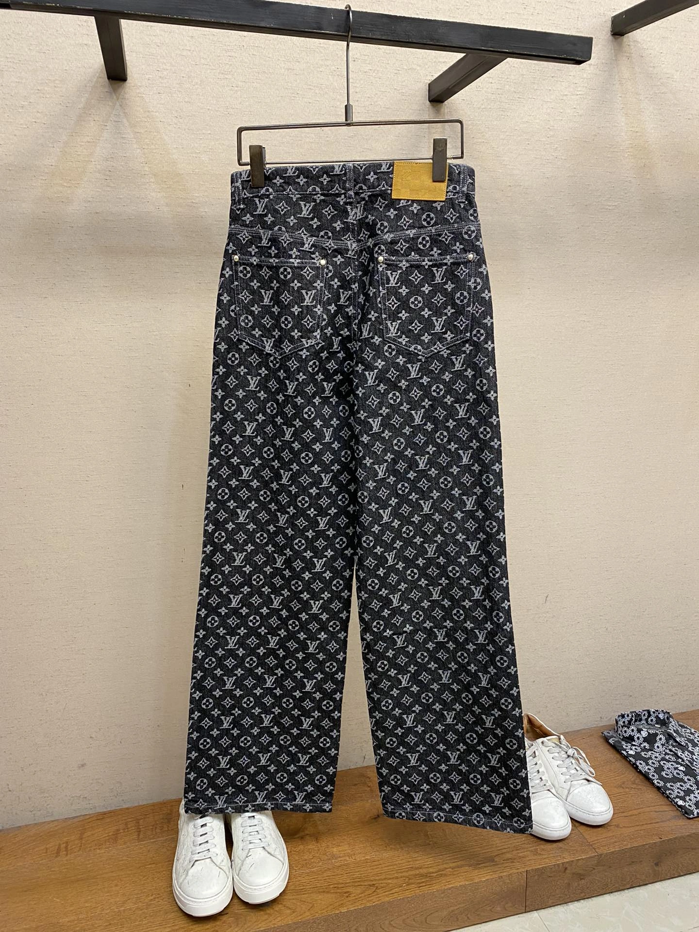 L*ouis V*uitton Pants Top Quality D17 20240426- Functional 12733