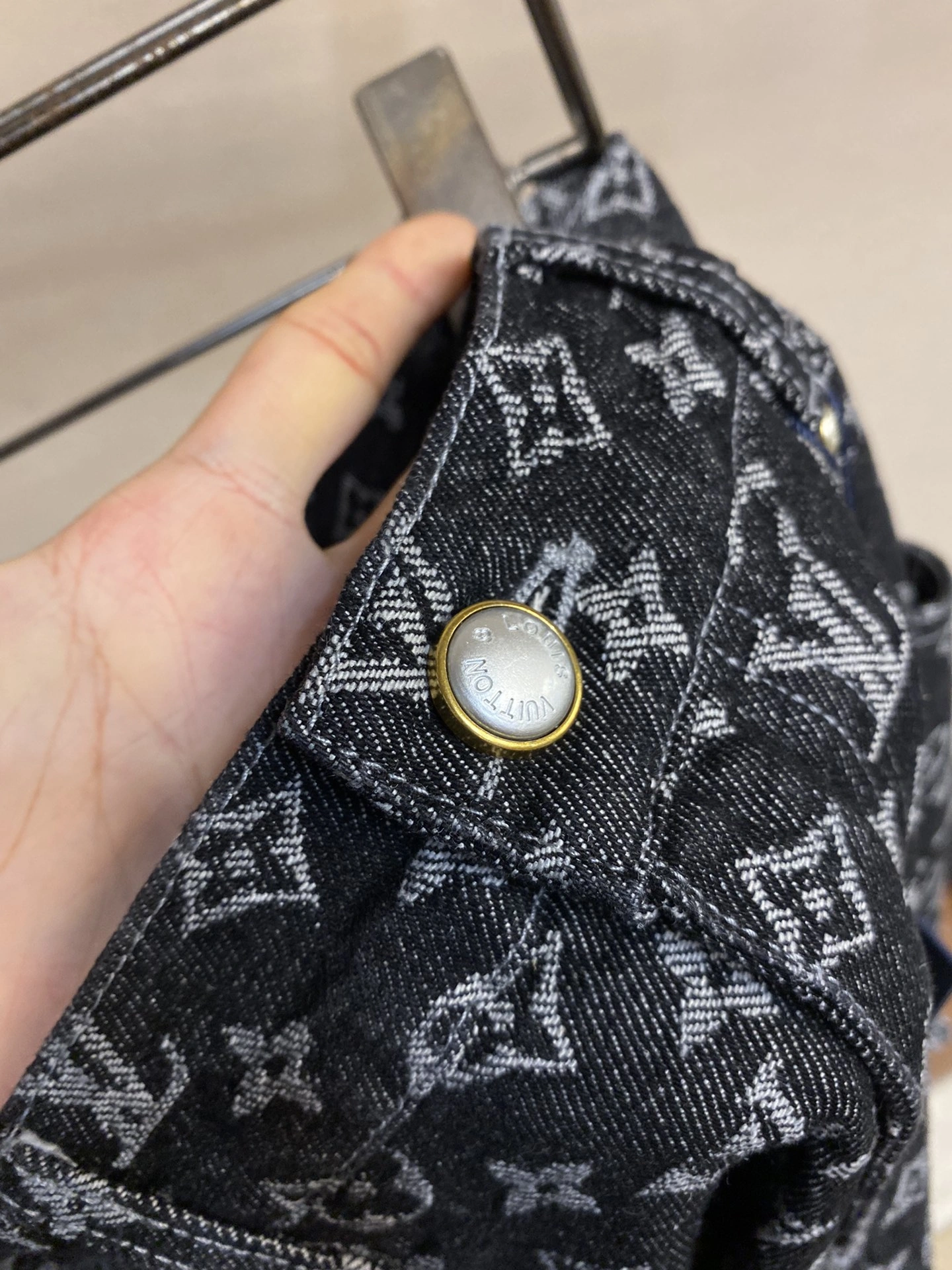 L*ouis V*uitton Pants Top Quality D17 20240426- Functional 12733