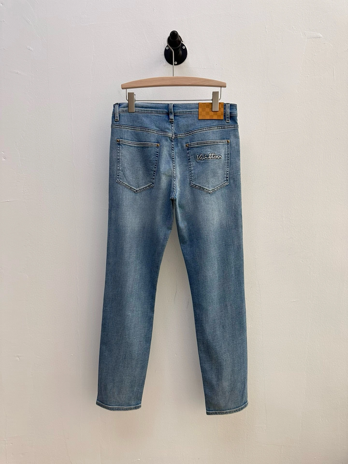 L*ouis V*uitton Pants Top Quality D17 202405101- Resilient 12694