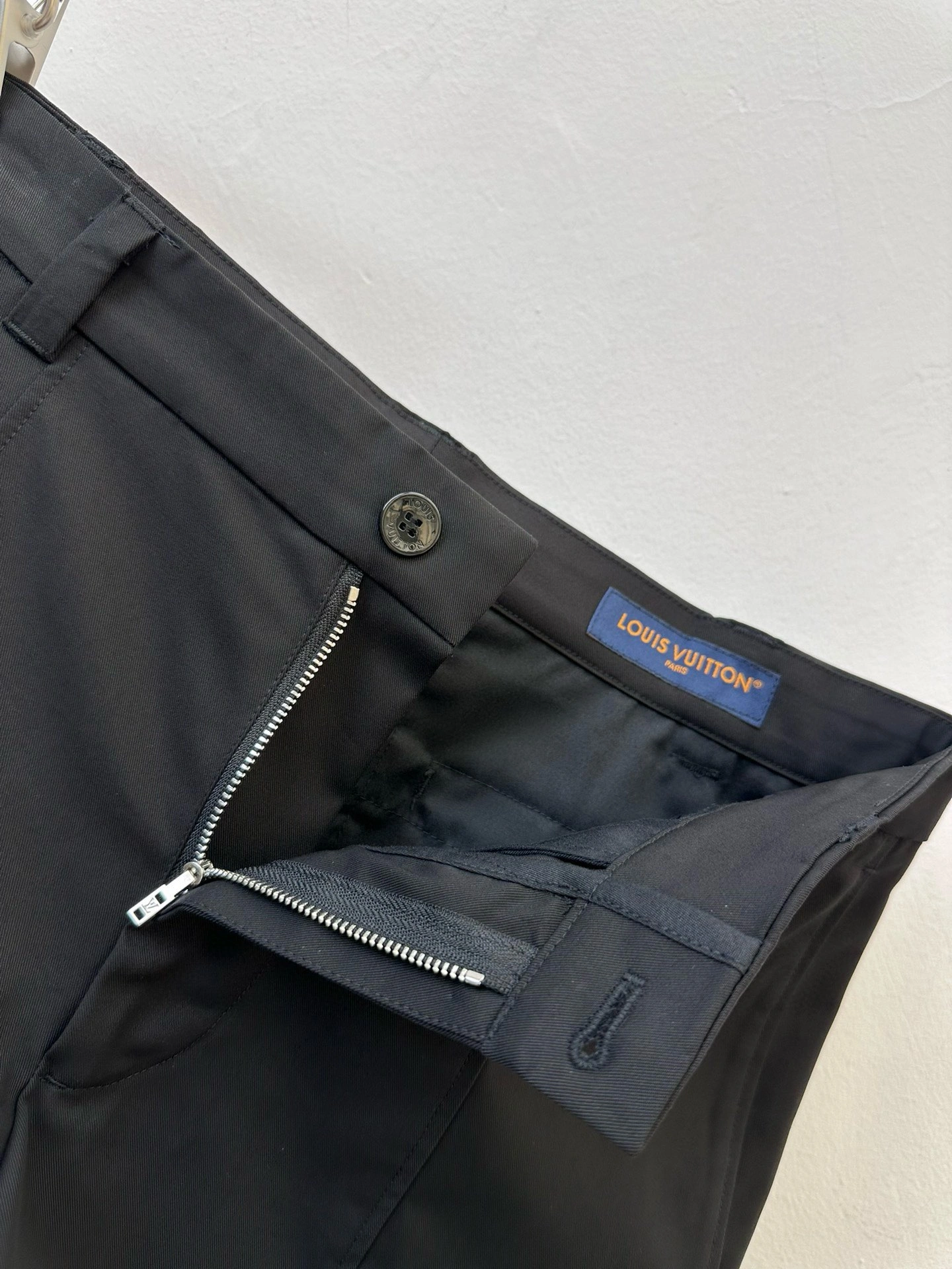 Sporty L*ouis V*uitton Pants Top Quality D17 20240511- 12686