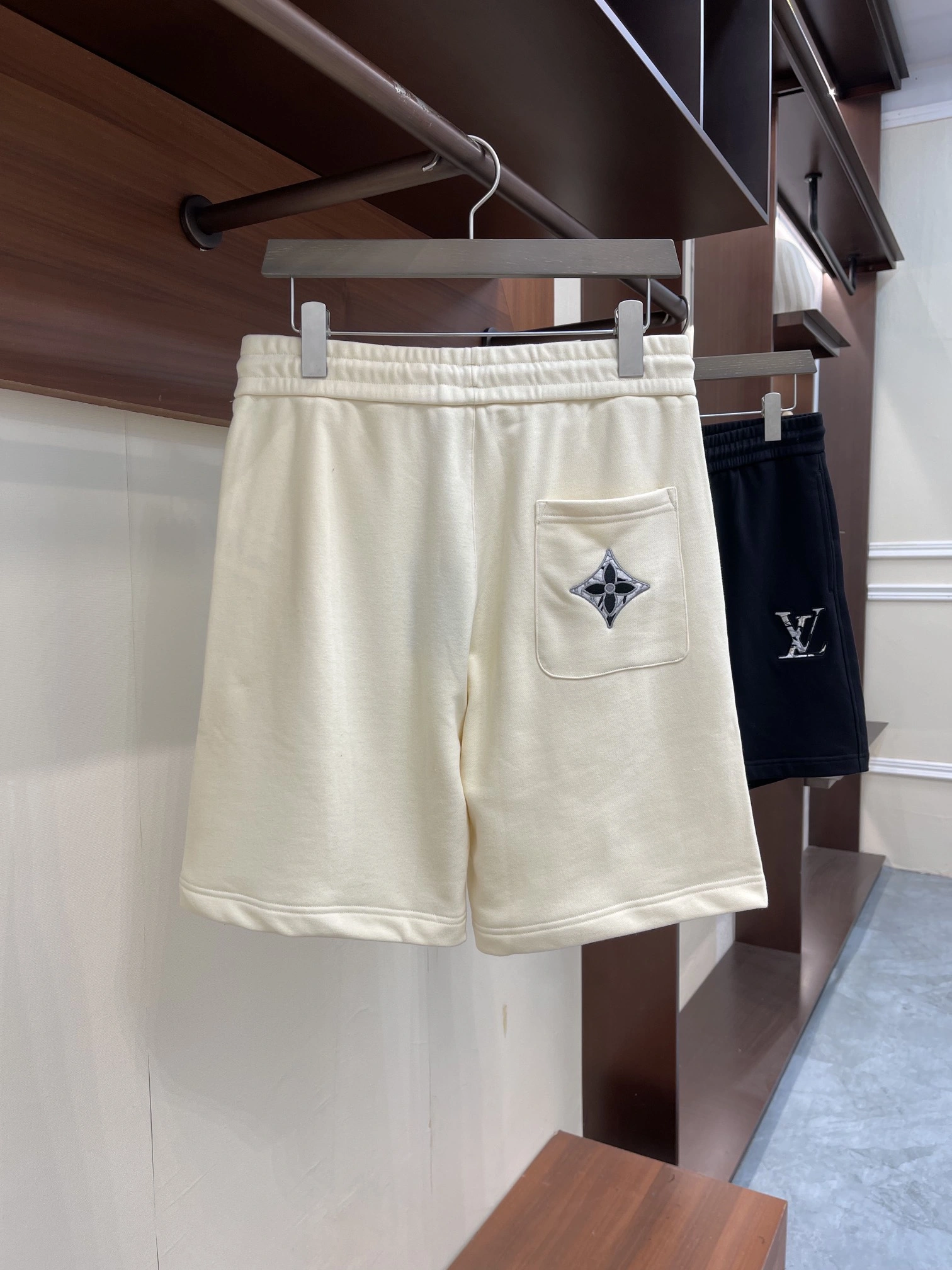 SmartChoice L*ouis V*uitton Pants Top Quality D17 20240516- 12657