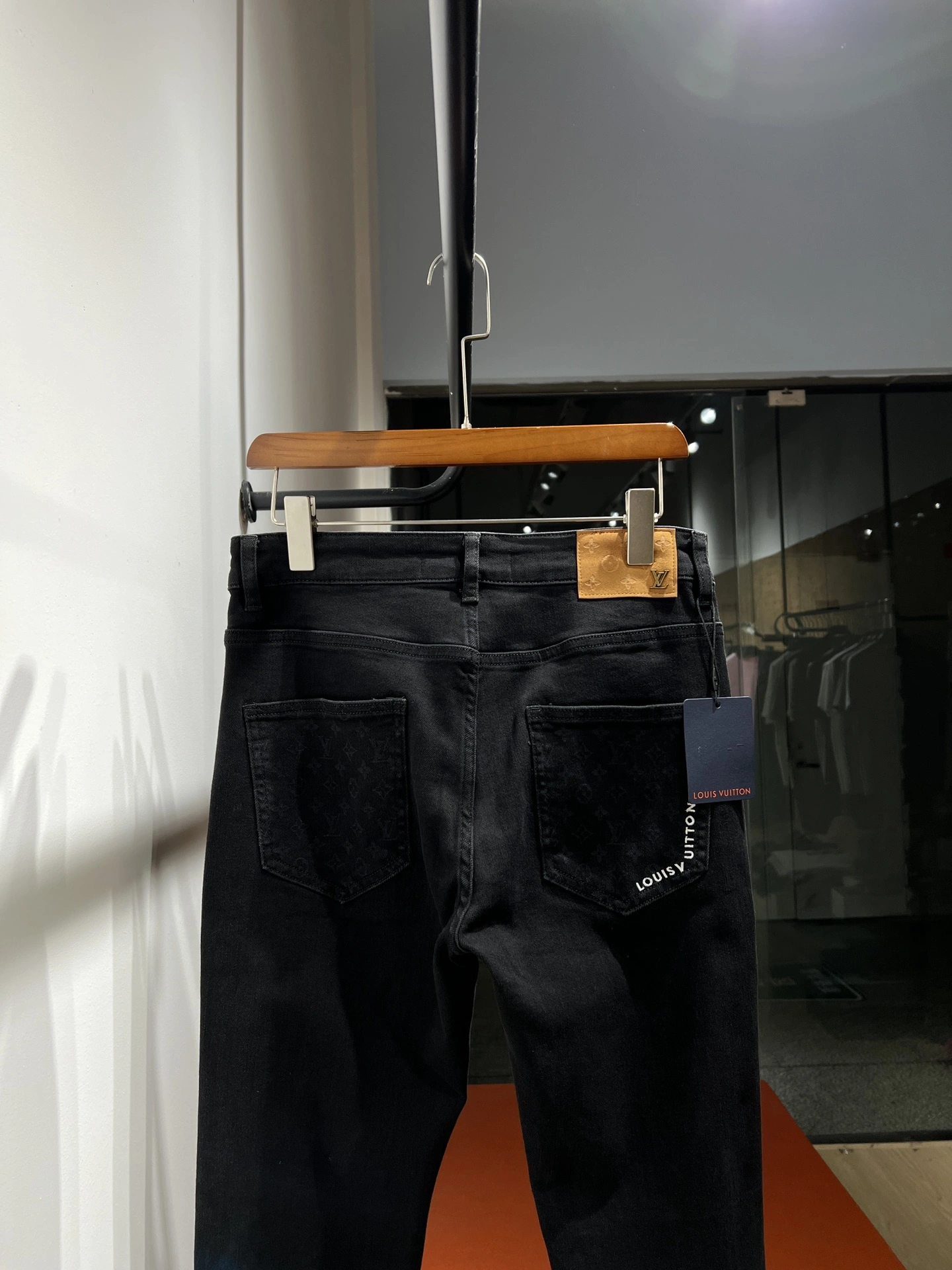 L*ouis V*uitton Pants Top Quality D17 20240517- Stylish 12654