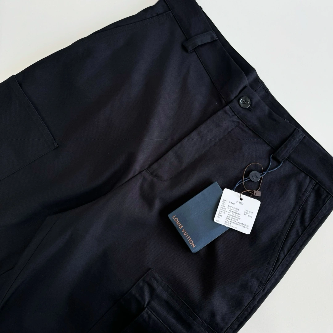 L*ouis V*uitton Pants Top Quality D17 20240827- Comfortable 12541