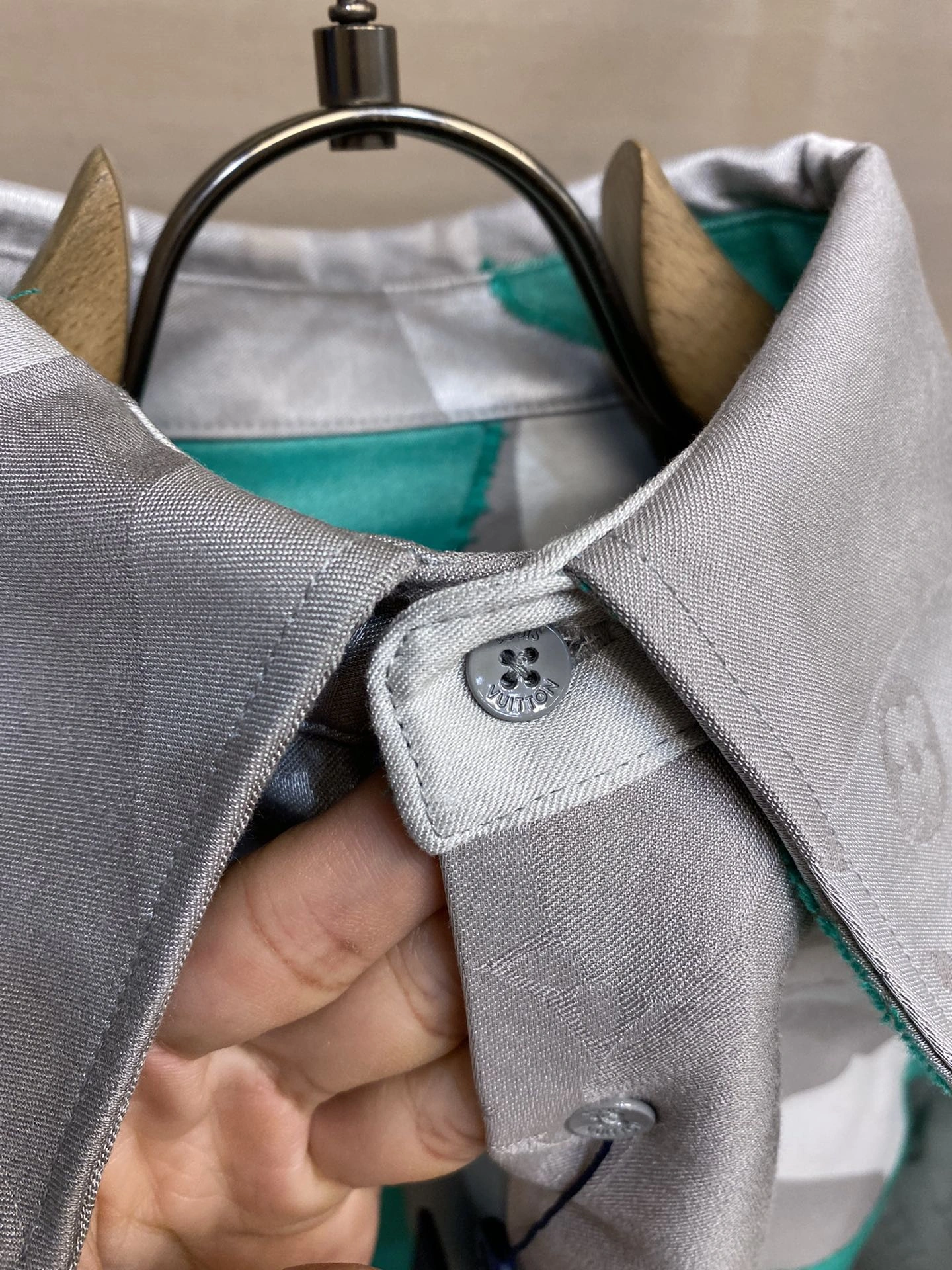 SmartChoice L*ouis V*uitton Shirt Top Quality AZ 20231023- 12985