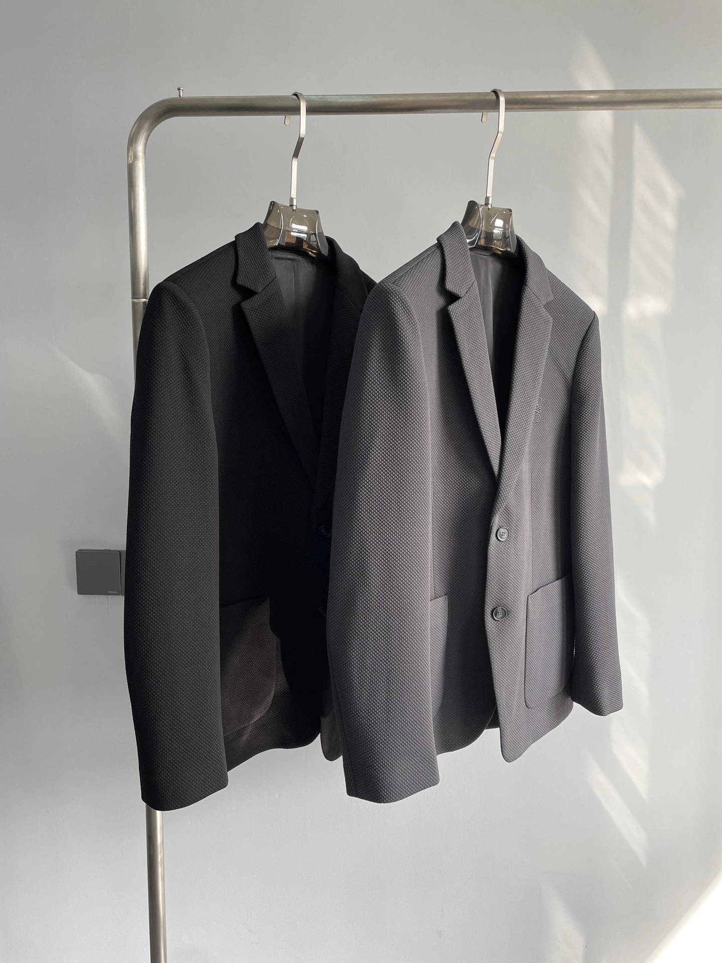 Lightweight L*ouis V*uitton Suit jacket Top Quality D17 20240822- 12558