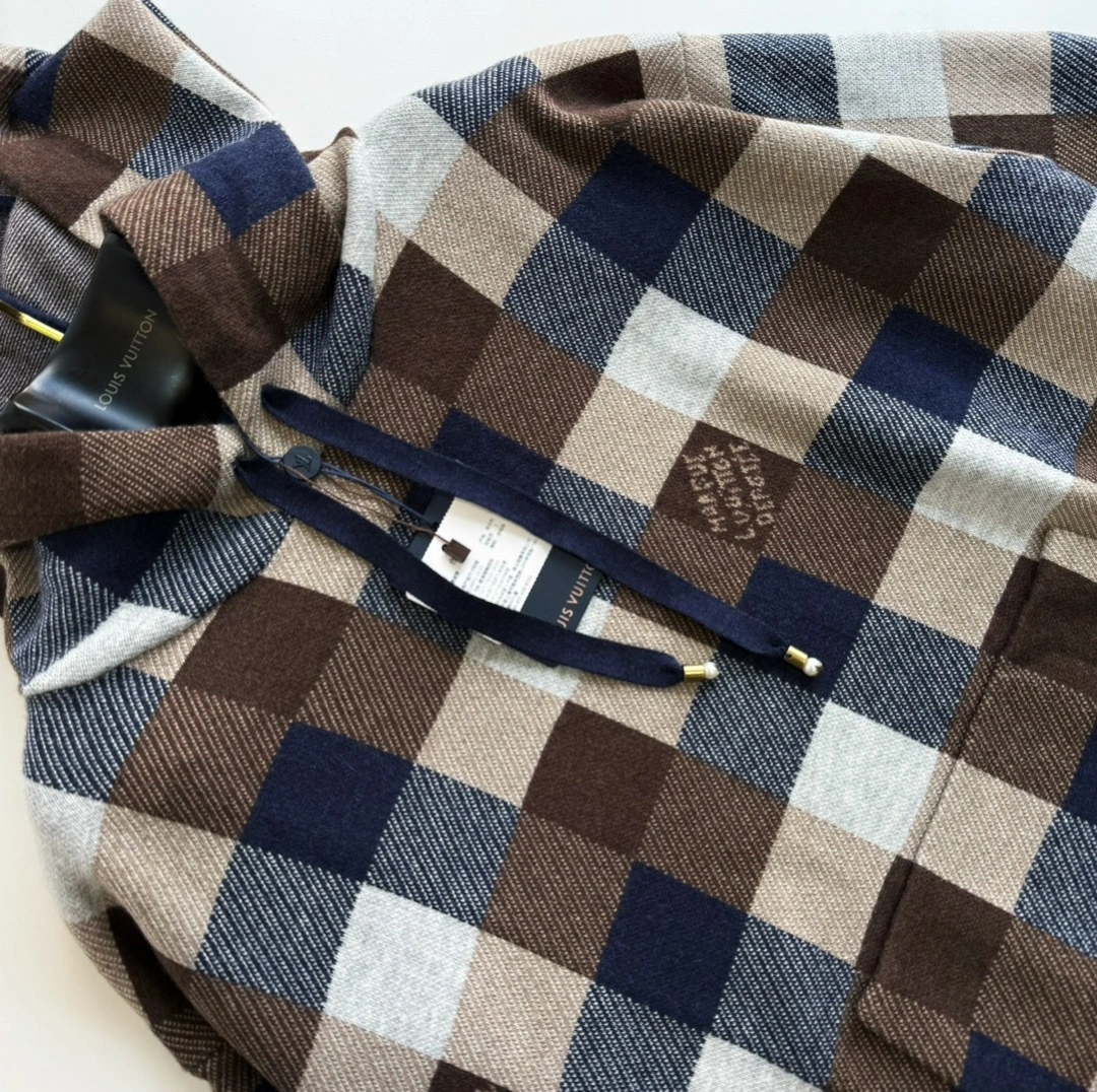 WellDesigned L*ouis V*uitton Sweater & Cardigan Top Quality D17 20240827- 12542