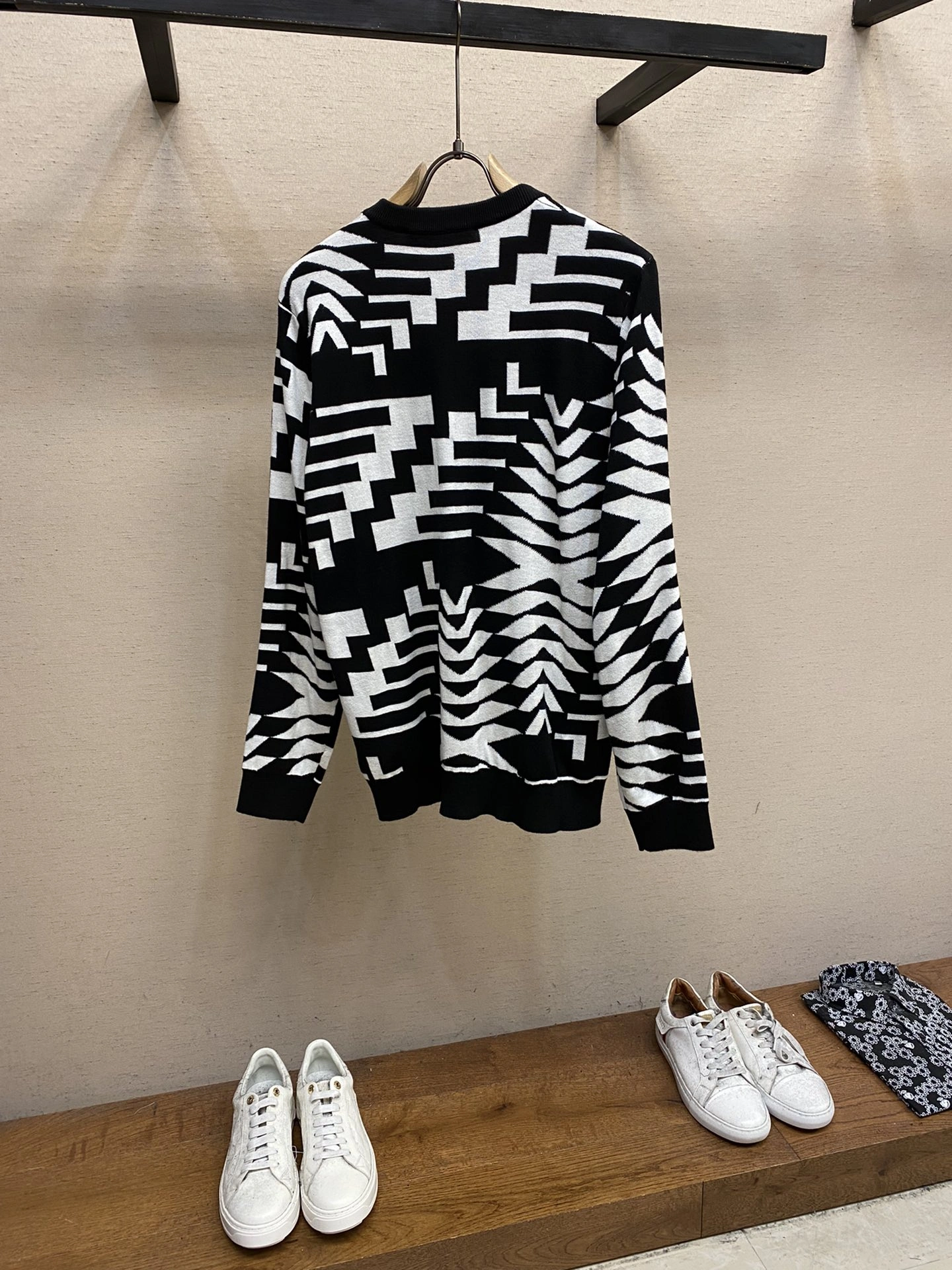 L*ouis V*uitton Sweater Top Quality AZ 20231027- Bright 12962