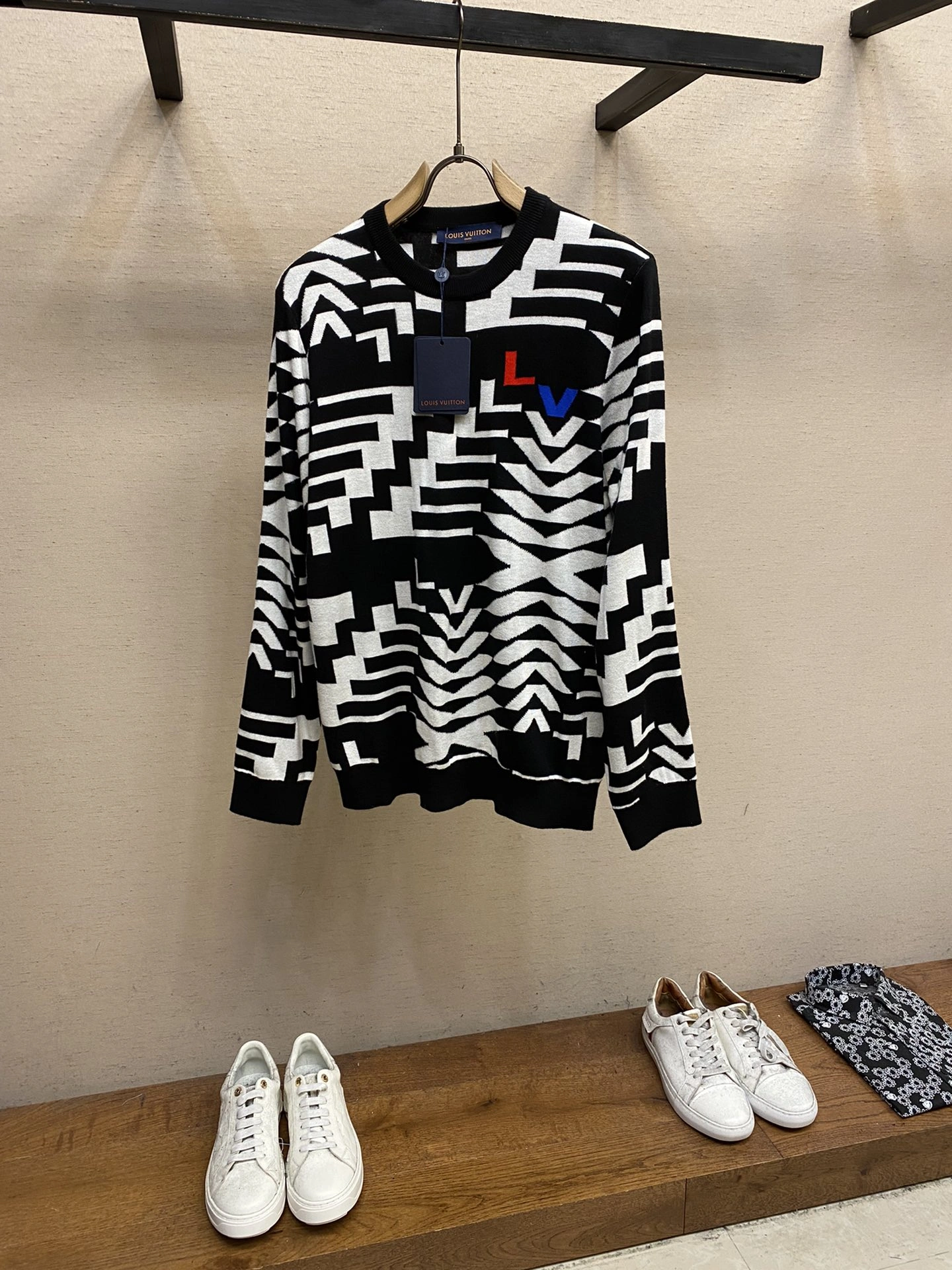 L*ouis V*uitton Sweater Top Quality AZ 20231027- Bright 12962