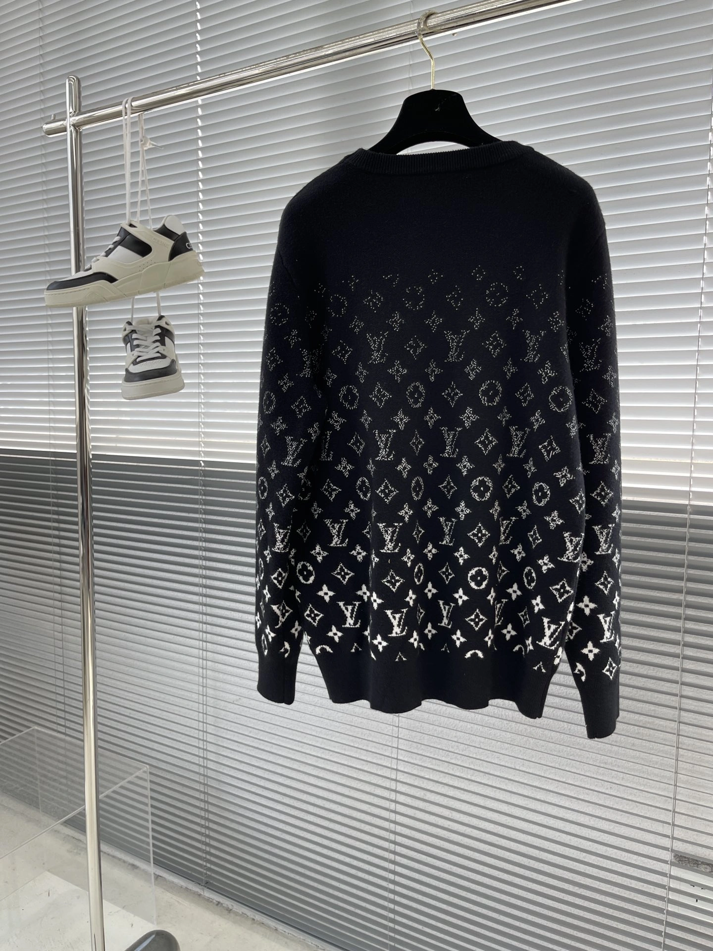 Modern L*ouis V*uitton Sweater Top Quality D17 20231107- 12901