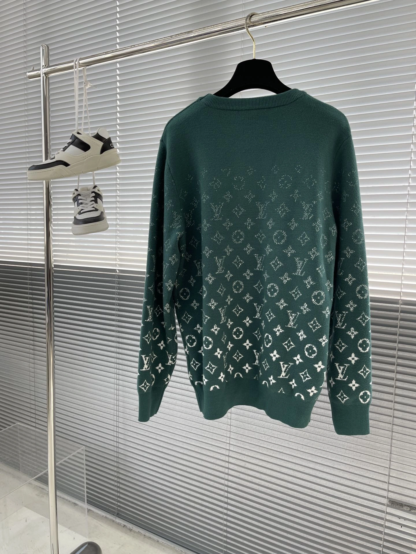 L*ouis V*uitton Sweater Top Quality D17 20231107- Chic 12900