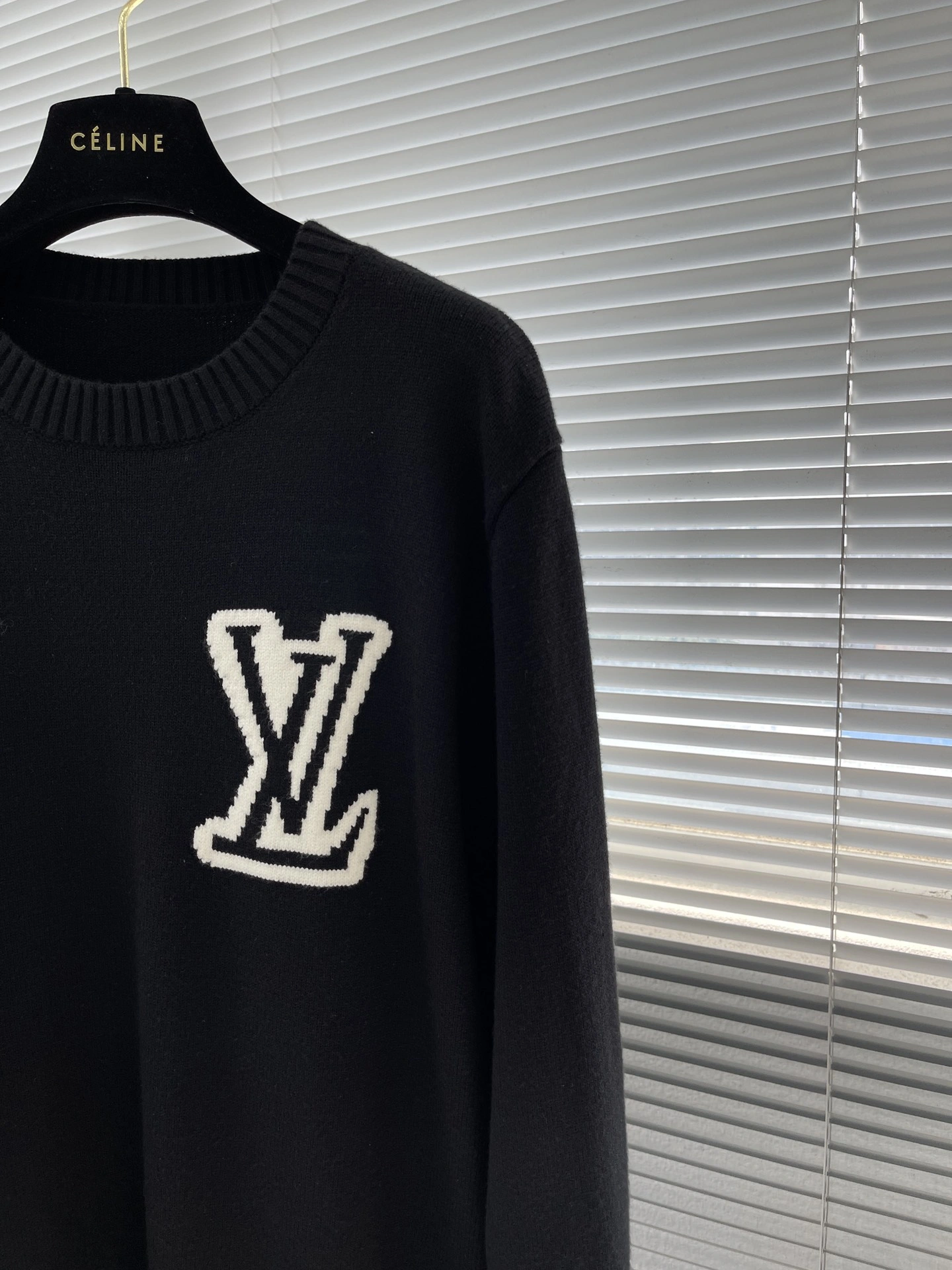 L*ouis V*uitton Sweater Top Quality D17 20231107- Attractive 12899