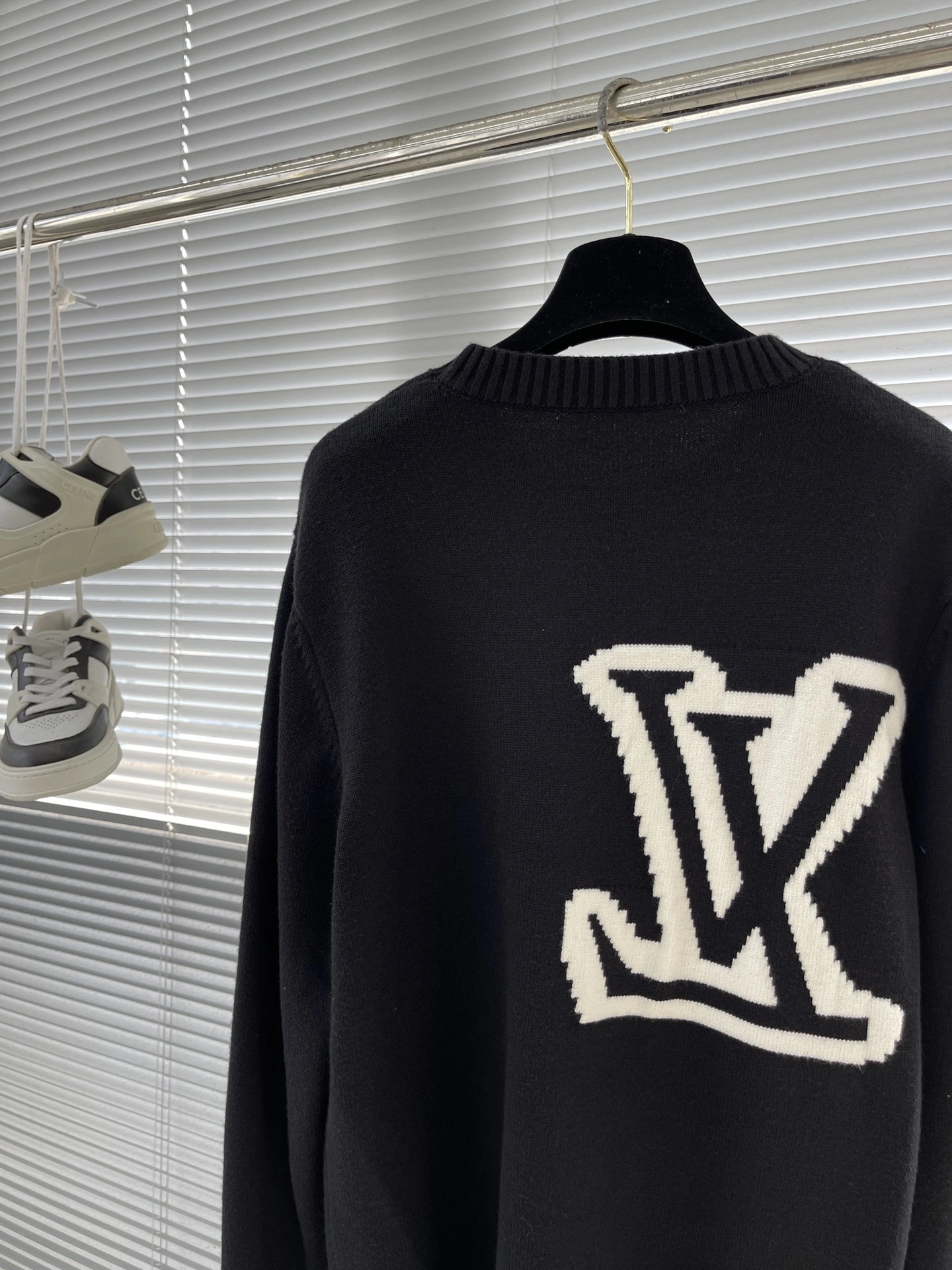 L*ouis V*uitton Sweater Top Quality D17 20231107- Attractive 12899