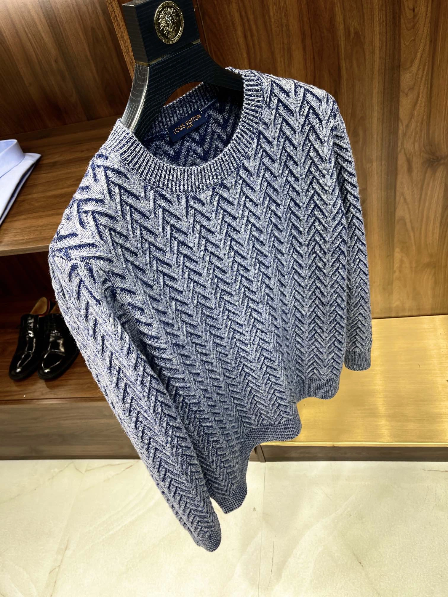 Sleek L*ouis V*uitton Sweater Top Quality D17 20231113- 12889