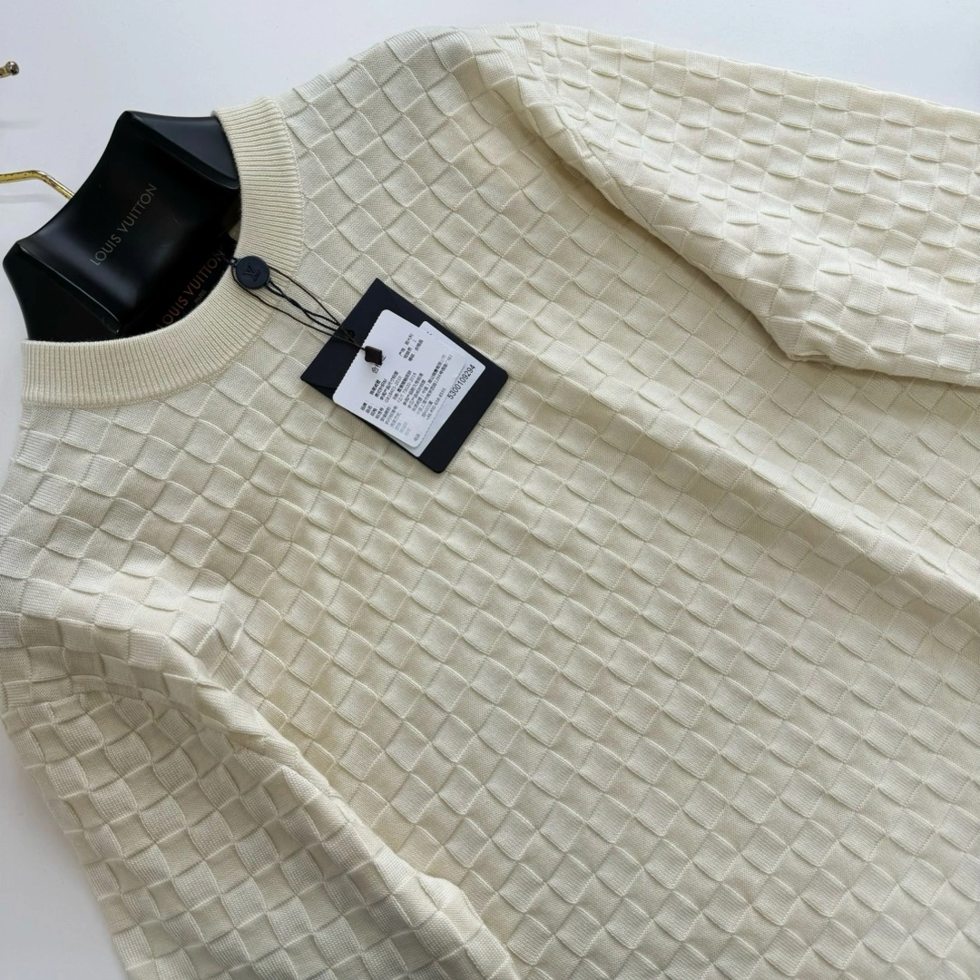 TravelReady L*ouis V*uitton Sweater Top Quality D17 20240225- 12881