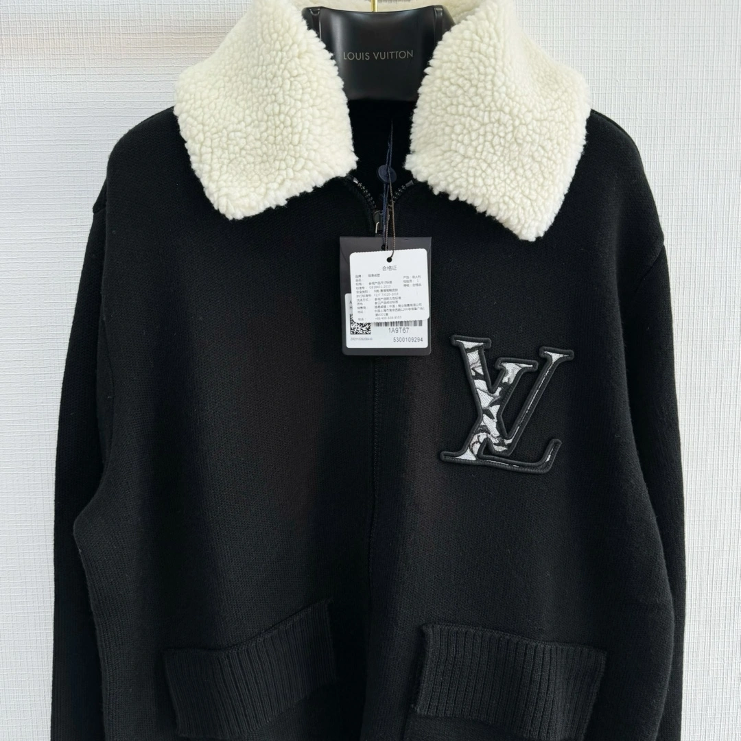 Comfortable L*ouis V*uitton Sweater Top Quality D17 20240406- 12809
