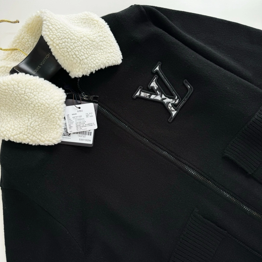 Comfortable L*ouis V*uitton Sweater Top Quality D17 20240406- 12809