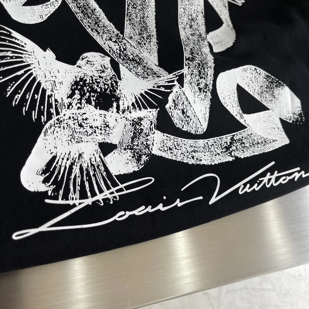 Modern L*ouis V*uitton Sweatshirt Top Quality AZ 20231023- 12988