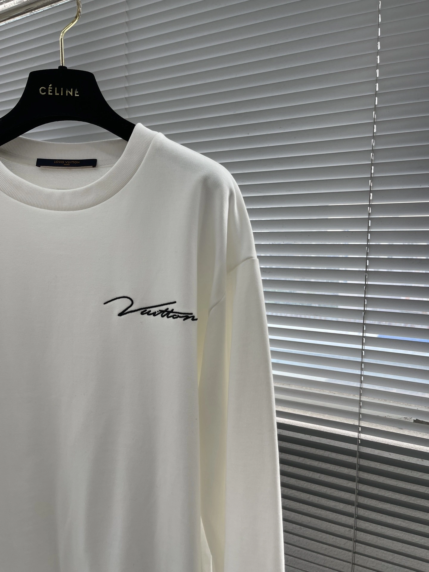 QuickDry L*ouis V*uitton Sweatshirt Top Quality AZ 20231023- 12987