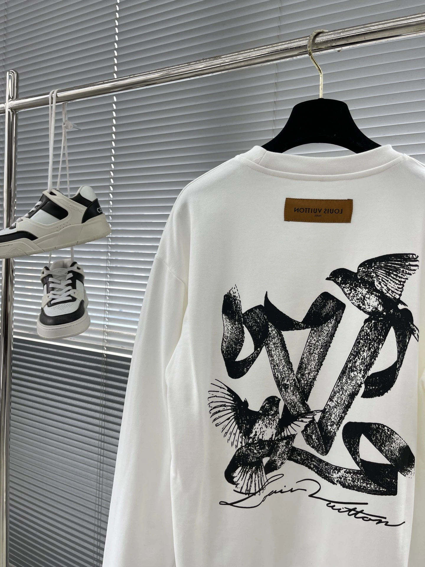 QuickDry L*ouis V*uitton Sweatshirt Top Quality AZ 20231023- 12987