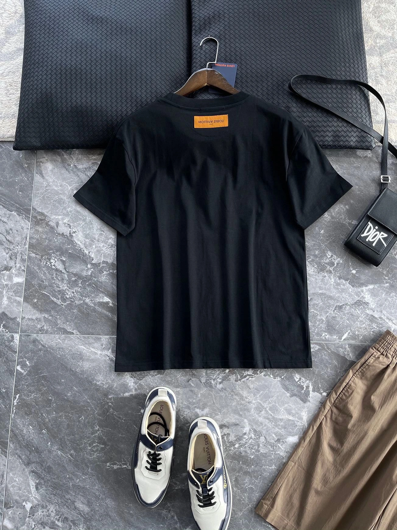 Attractive L*ouis V*uitton T-shirt Top Quality D17 2020324- 12840