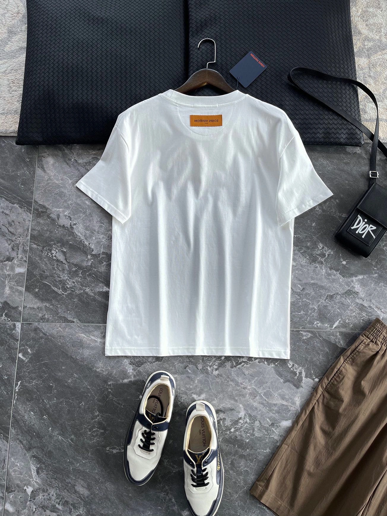 TimelessDesign L*ouis V*uitton T-shirt Top Quality D17 2020324- 12841