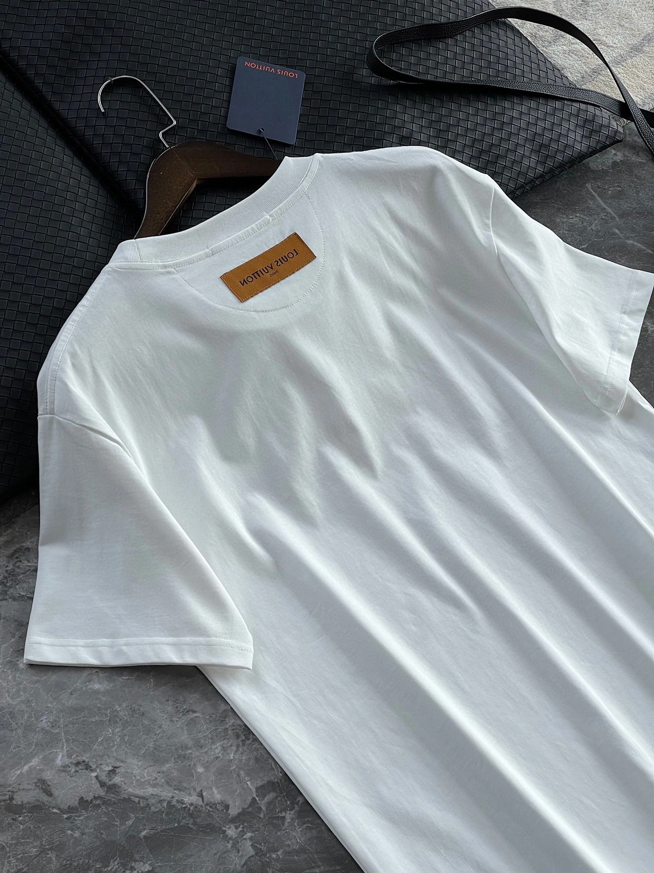 TimelessDesign L*ouis V*uitton T-shirt Top Quality D17 2020324- 12841