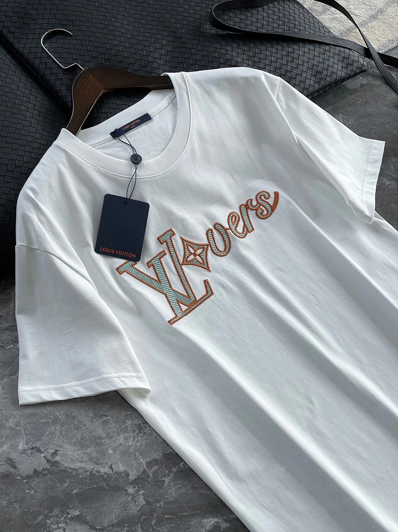 TimelessDesign L*ouis V*uitton T-shirt Top Quality D17 2020324- 12841
