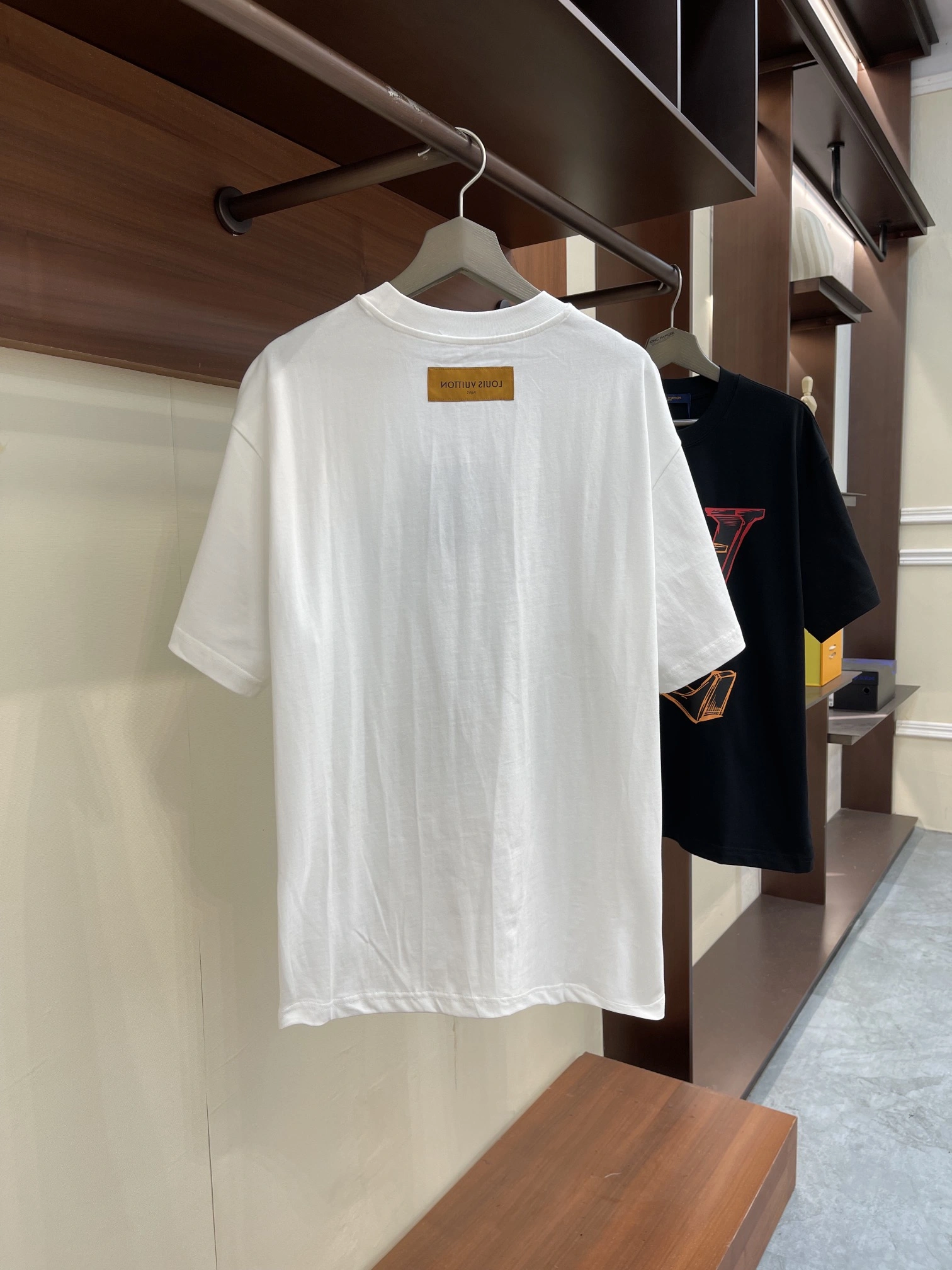 L*ouis V*uitton T-shirt Top Quality D17 2020329- Fashionable 12834