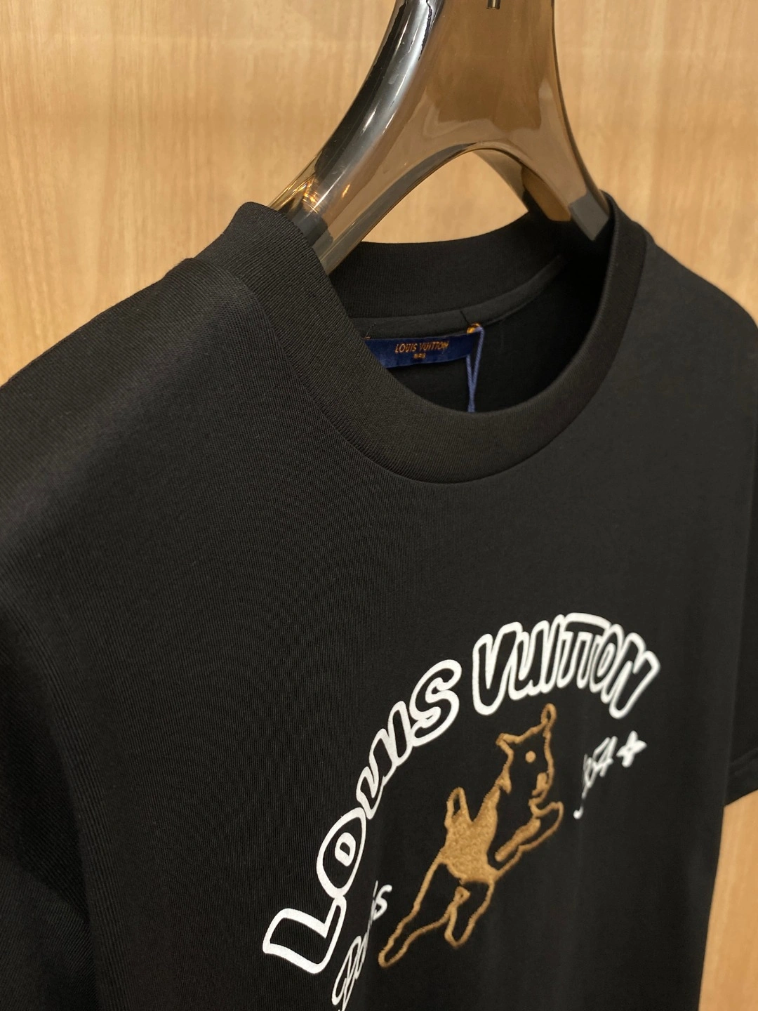 L*ouis V*uitton T-shirt Top Quality D17 2020405- Snug 12816