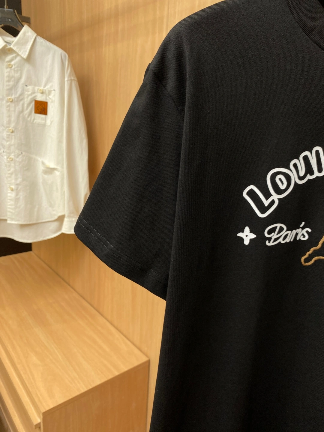 L*ouis V*uitton T-shirt Top Quality D17 2020405- Snug 12816