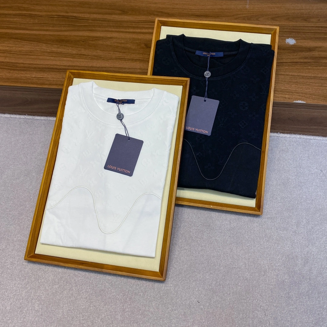 FashionForward L*ouis V*uitton T-shirt Top Quality D17 2020405- 12813