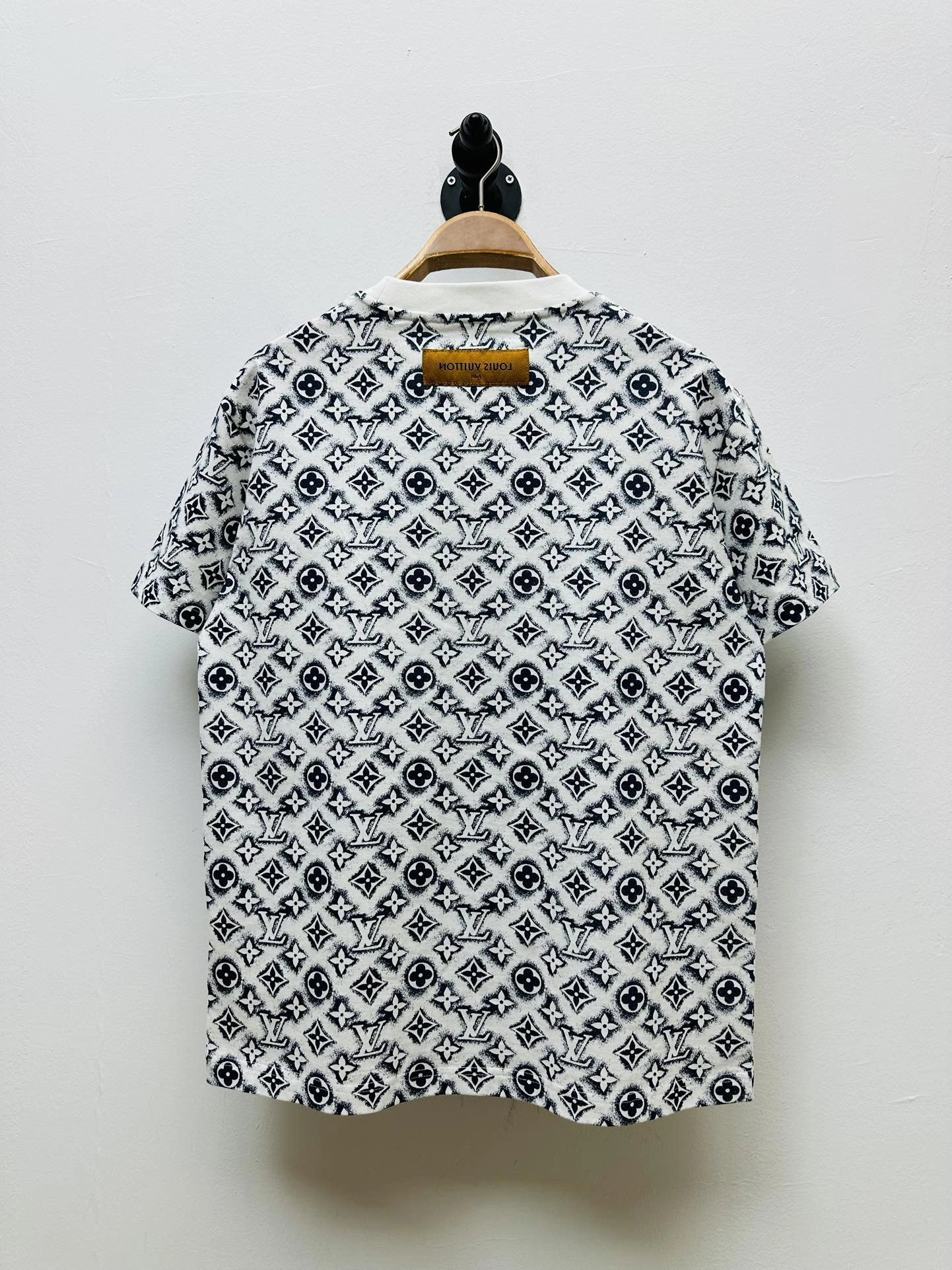 L*ouis V*uitton T-shirt Top Quality D17 20240224- Affordable 12885