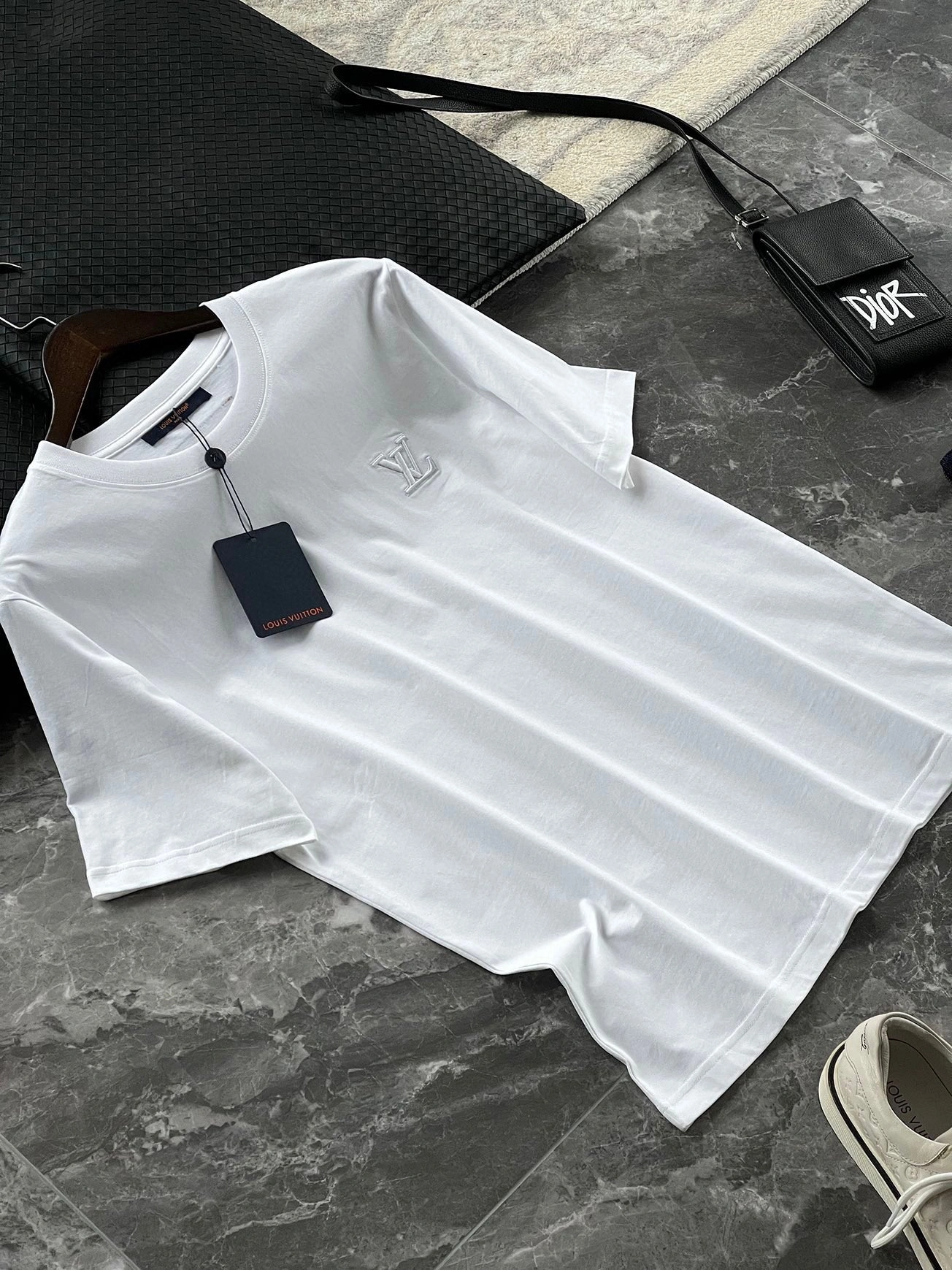 L*ouis V*uitton T-shirt Top Quality D17 20240301- Youthful 12878