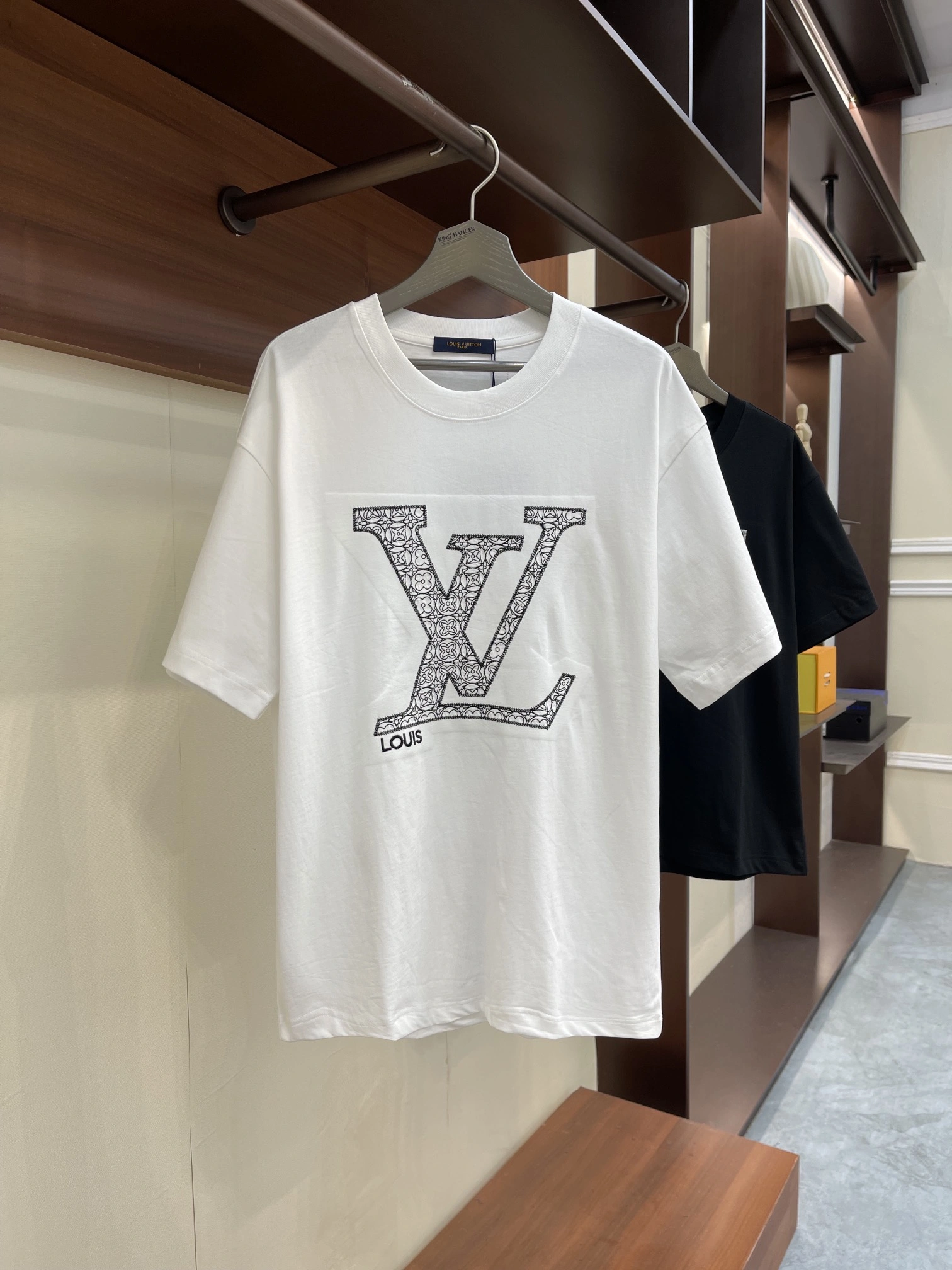 GoAnywhere L*ouis V*uitton T-shirt Top Quality D17 20240320- 12867