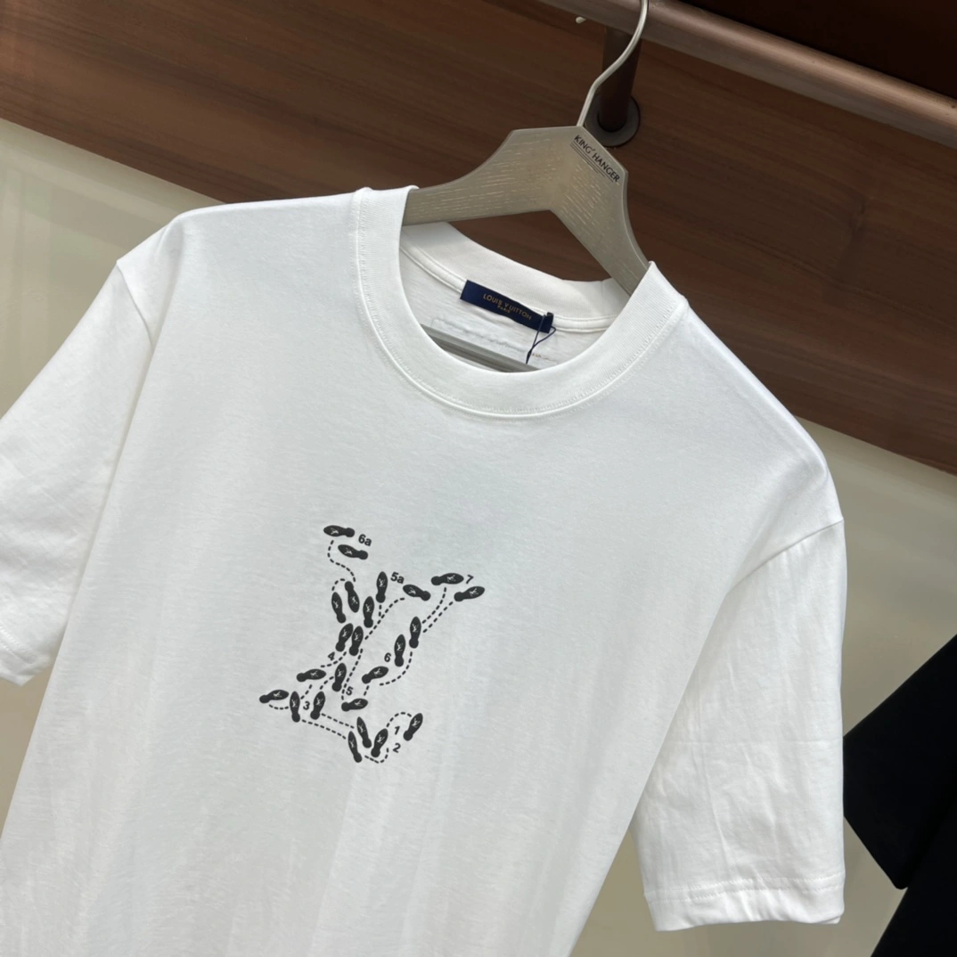 L*ouis V*uitton T-shirt Top Quality D17 20240410- SportInspired 12805
