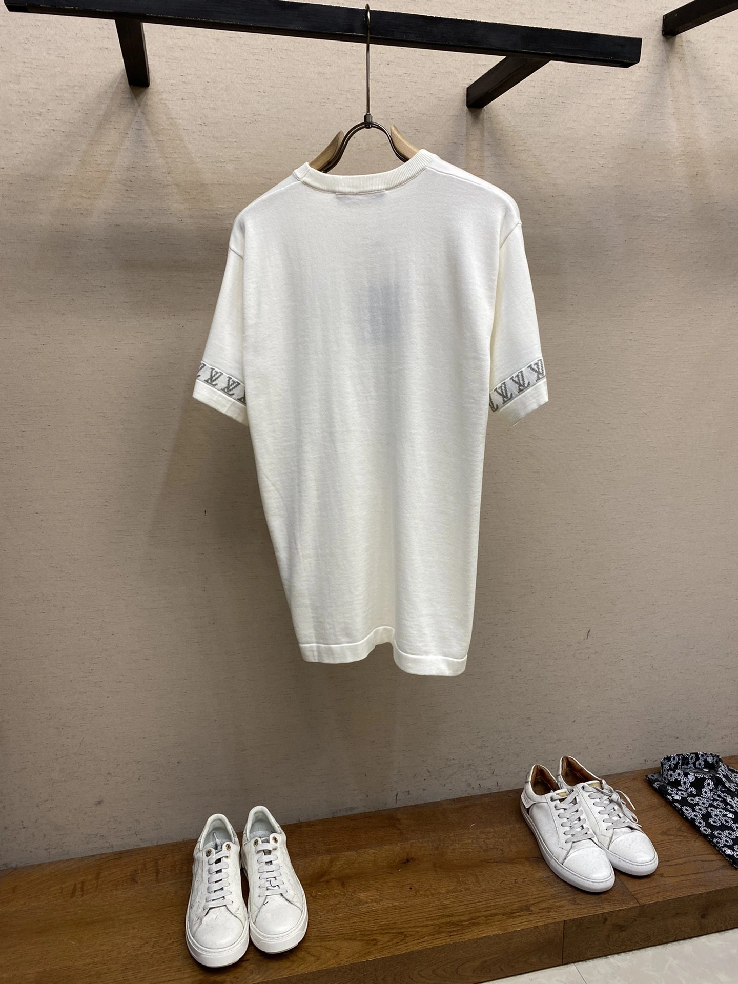 ZeroBulk L*ouis V*uitton T-shirt Top Quality D17 202404112- 12799