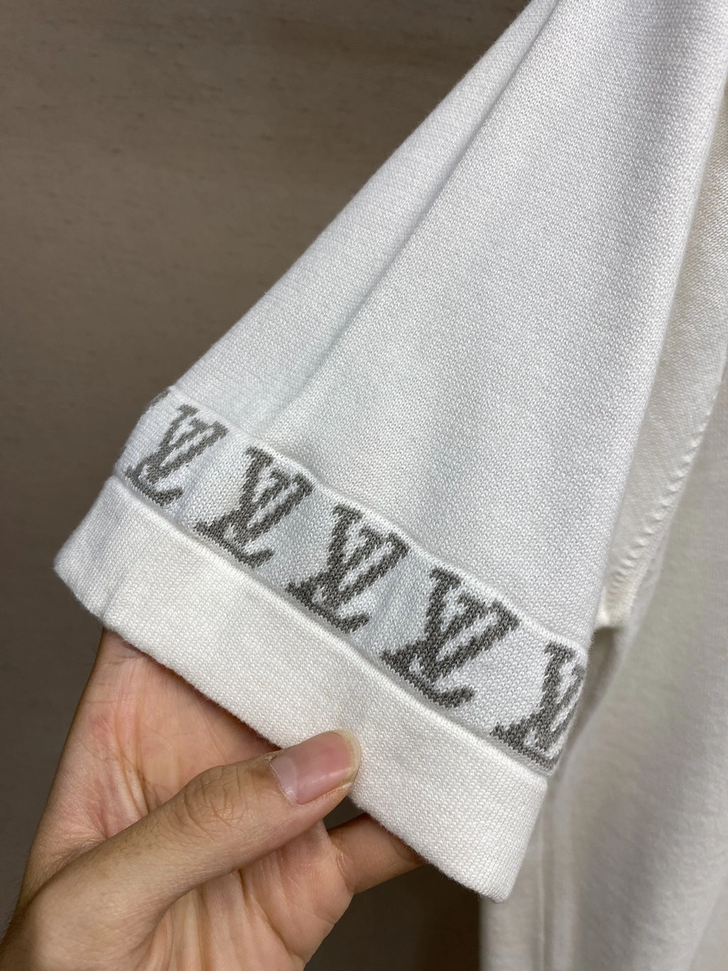 ZeroBulk L*ouis V*uitton T-shirt Top Quality D17 202404112- 12799