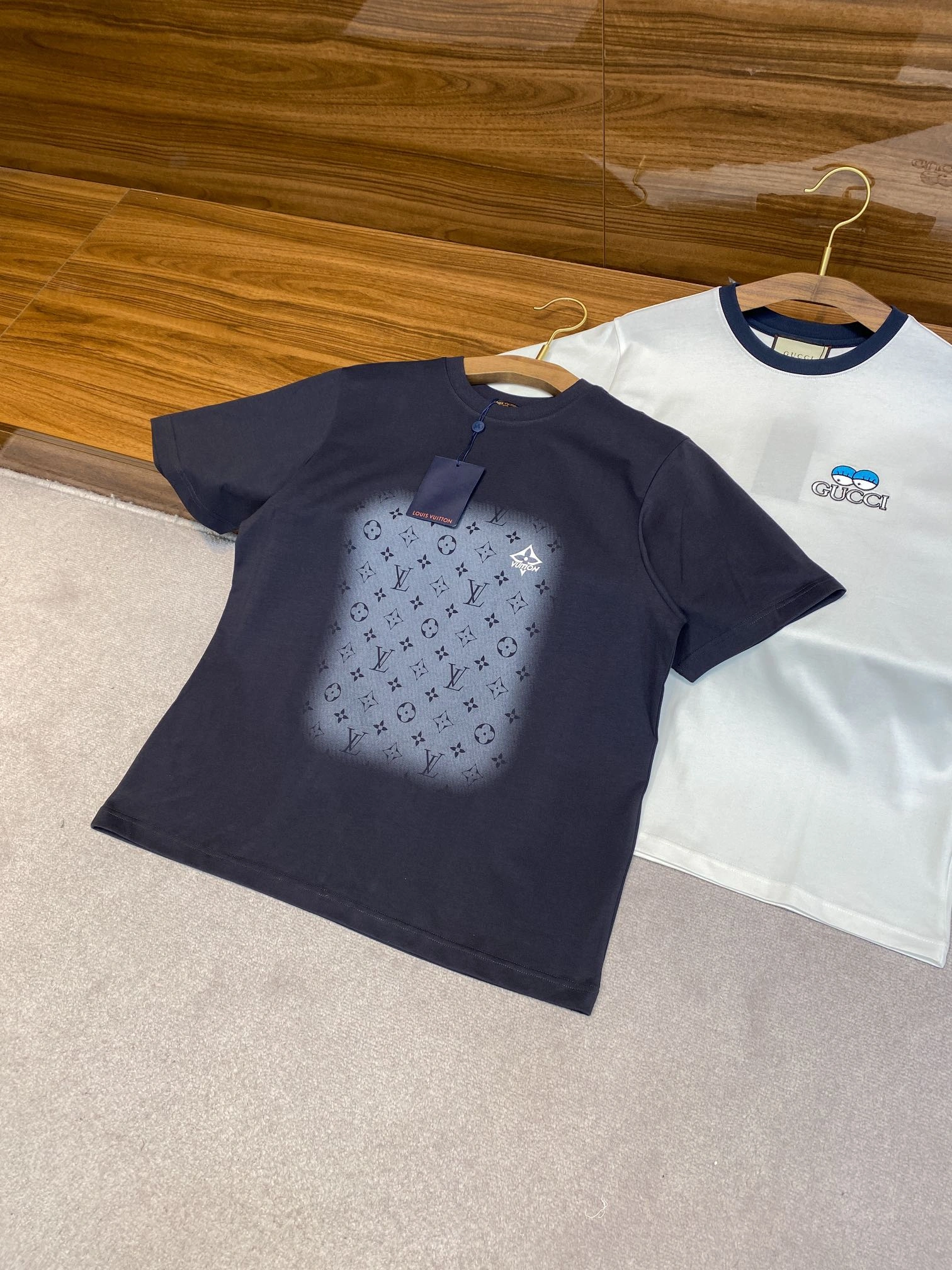 Cozy L*ouis V*uitton T-shirt Top Quality D17 20240414- 12785